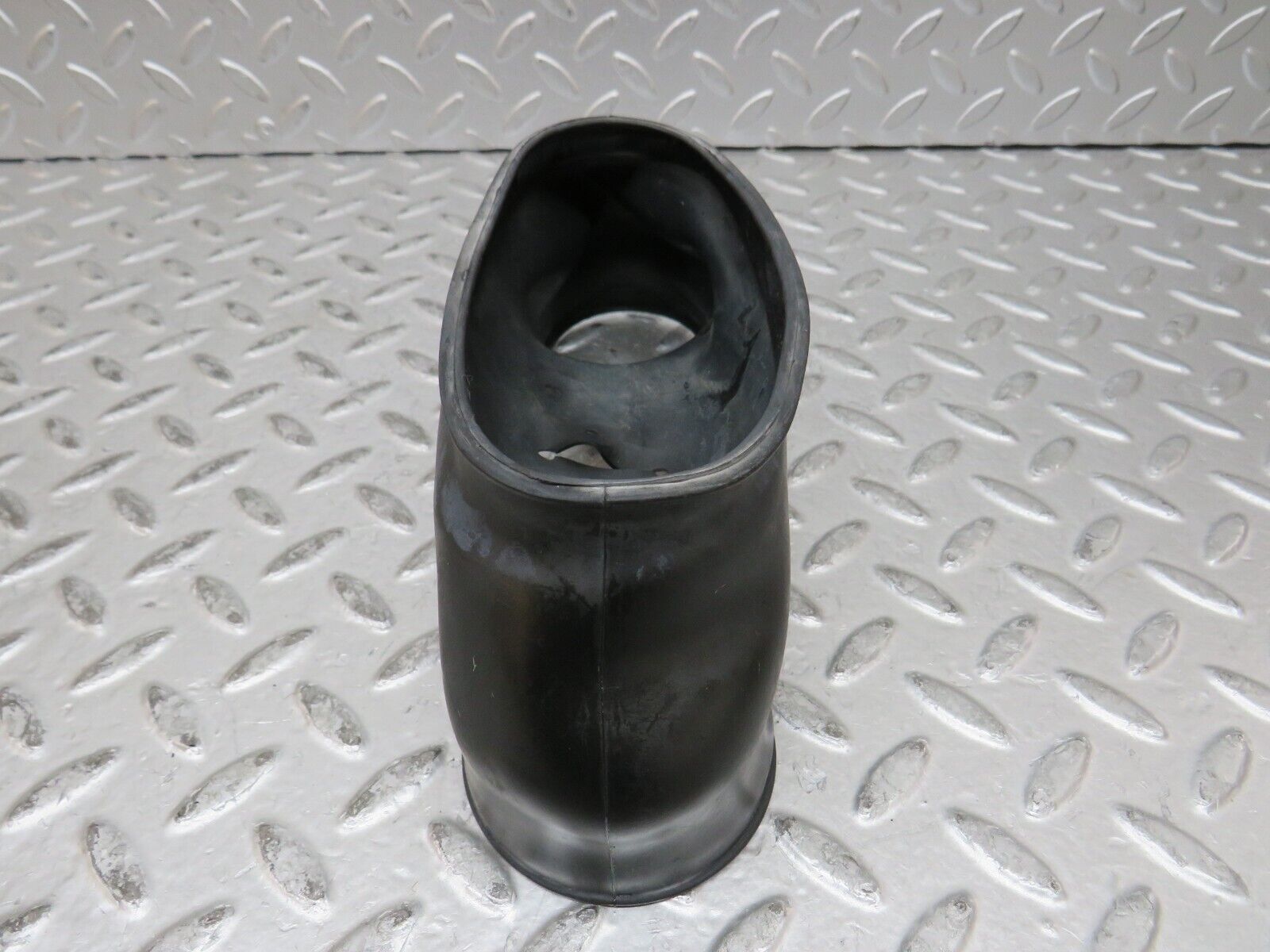 28582 Mercedes-Benz W123 230E Air Duct Rubber Hose 1238320988