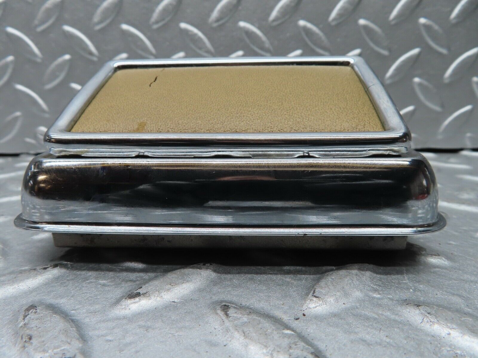 20280 Mercedes-Benz W114 280CE Coupe Rear Ashtray Beige