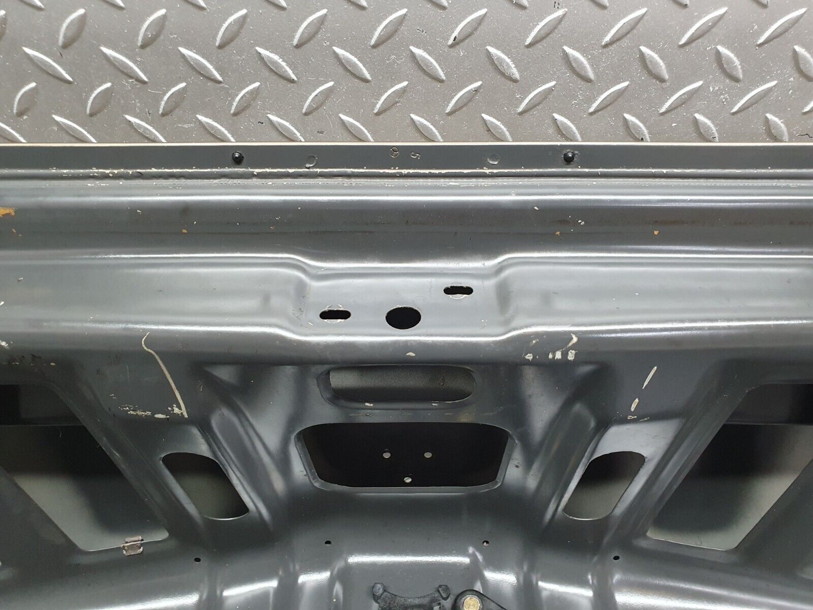 41372 Mercedes-Benz W124 200E Boot Lid Trunk Door