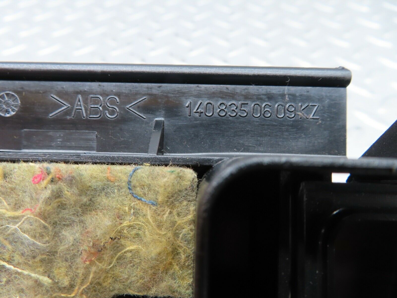 19663 Mercedes-Benz C140 CL420 Coupe Under Dash Air Vent Left Side 1408350609