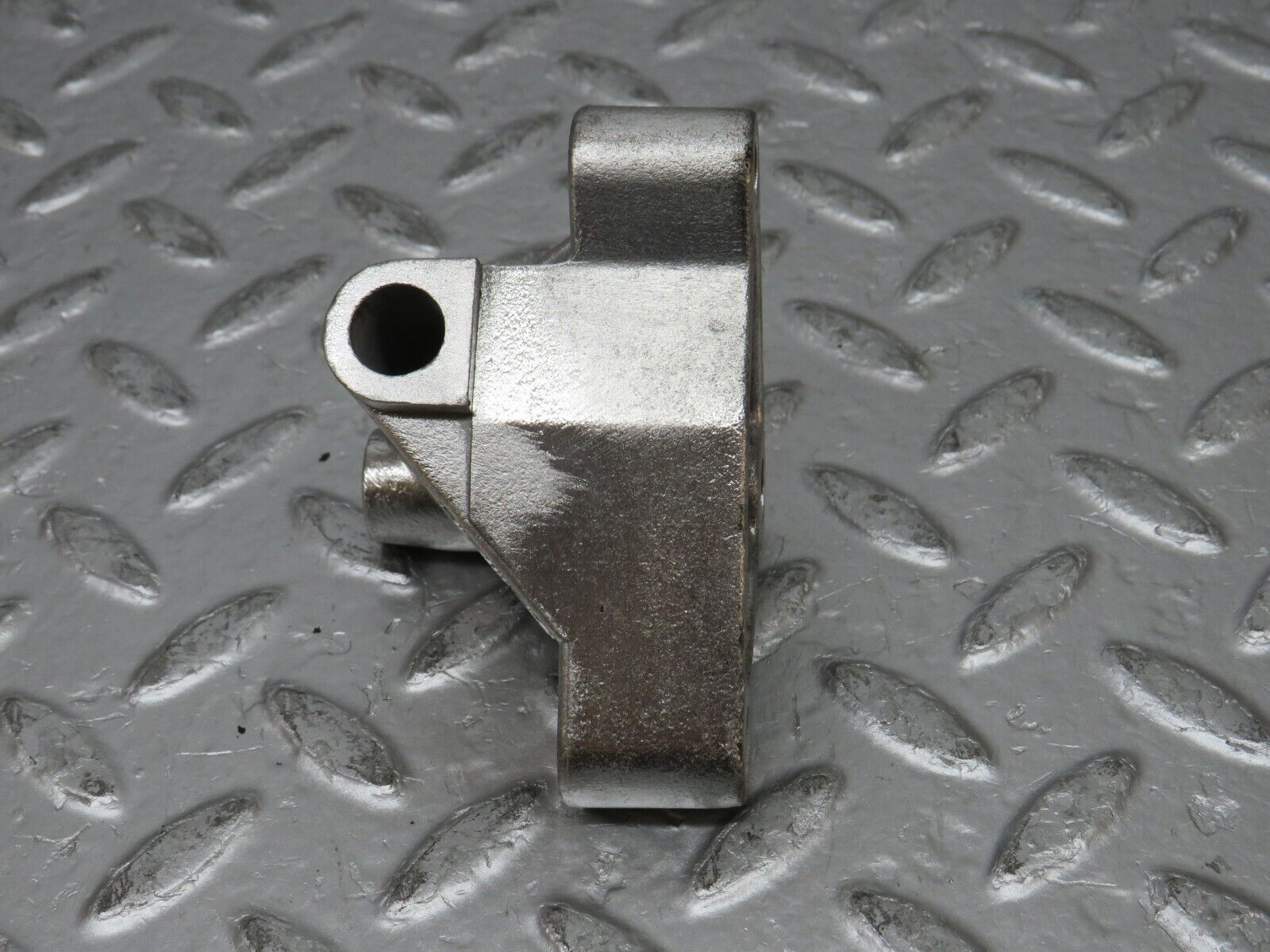 31770 Mercedes-Benz W201 190LE 1.8L Alternator Generator Support 1021550835