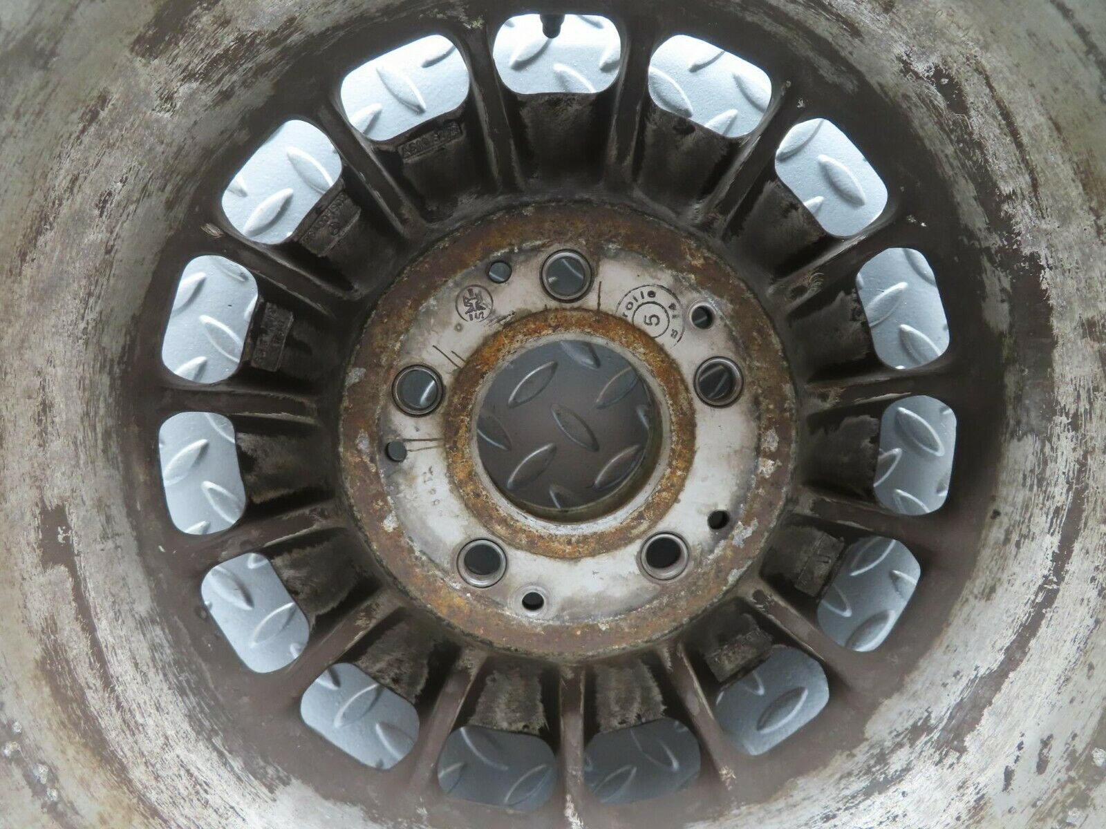 12106 Mercedes-Benz Alloy Wheel Mexican Hat 6Jx14H2 ET30 1264001902