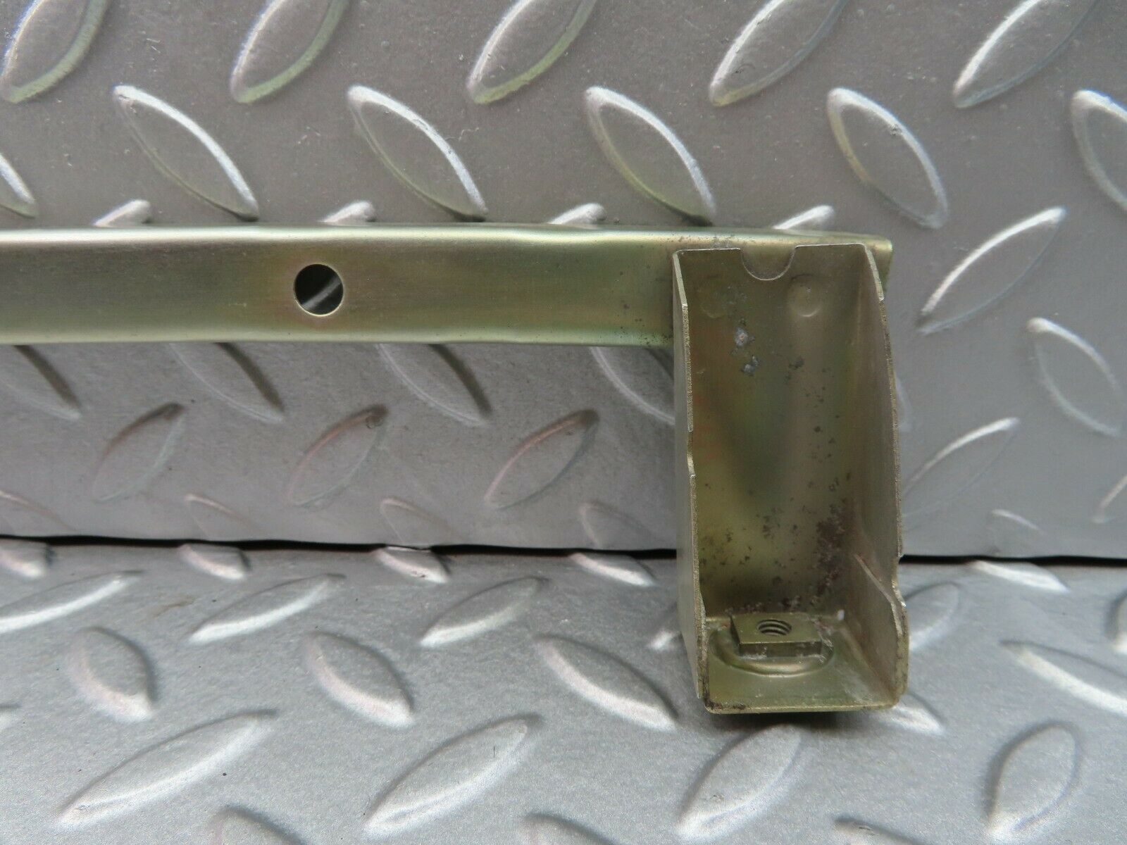 5787 Mercedes-Benz W123 200 Rear Right Window Channel