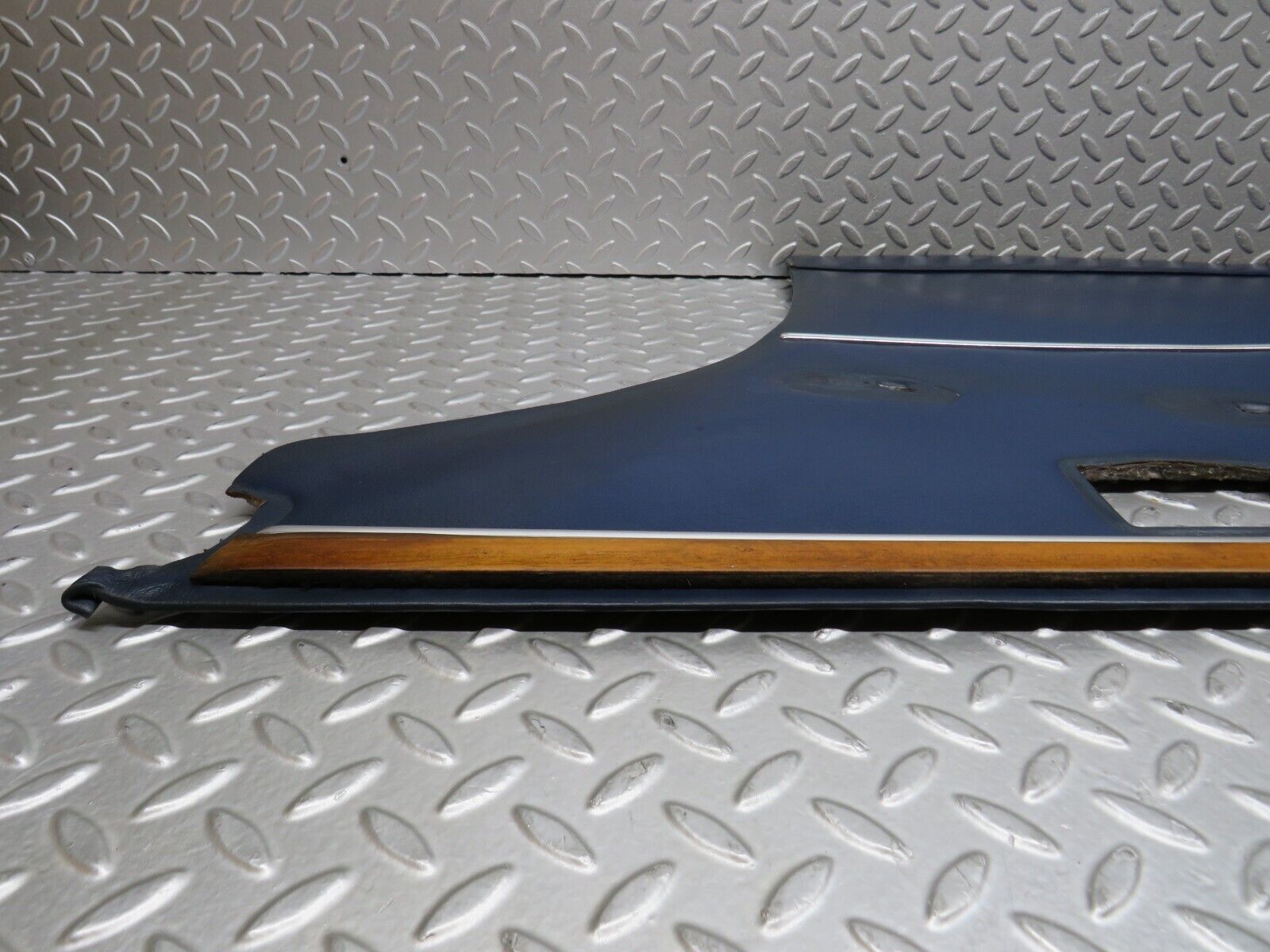 37287 Mercedes-Benz W109 300SEL Rear Right Door Card Blue