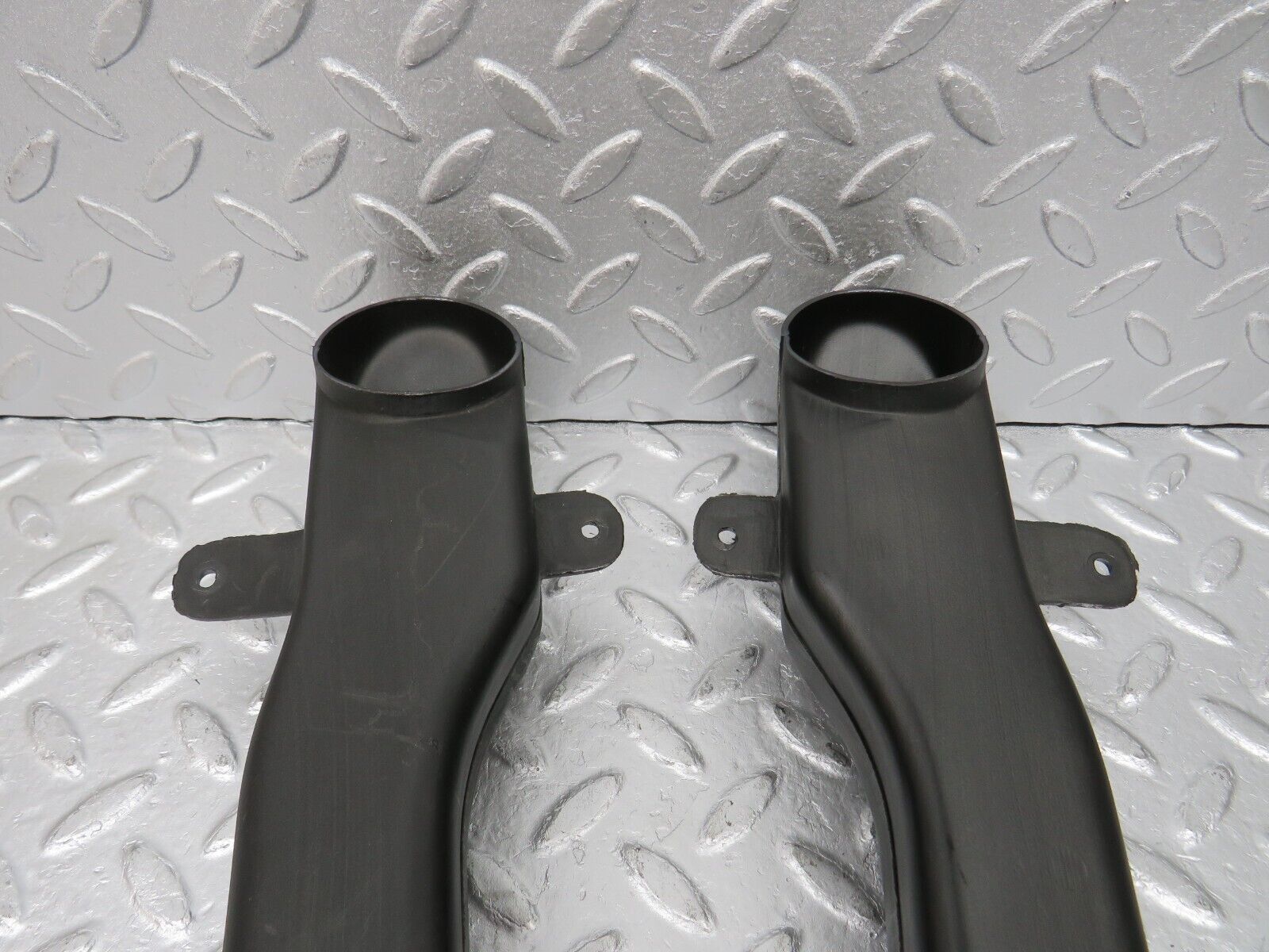 38300 Mercedes-Benz R129 280SL Coupe Front Air Vent Duct Pair 1298300344 1298300444