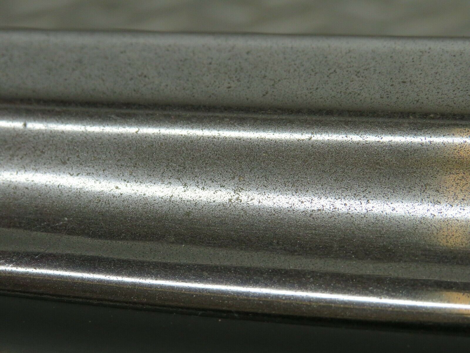 23238 Mercedes-Benz W116 350SE Front Right Upper Bumper Corner