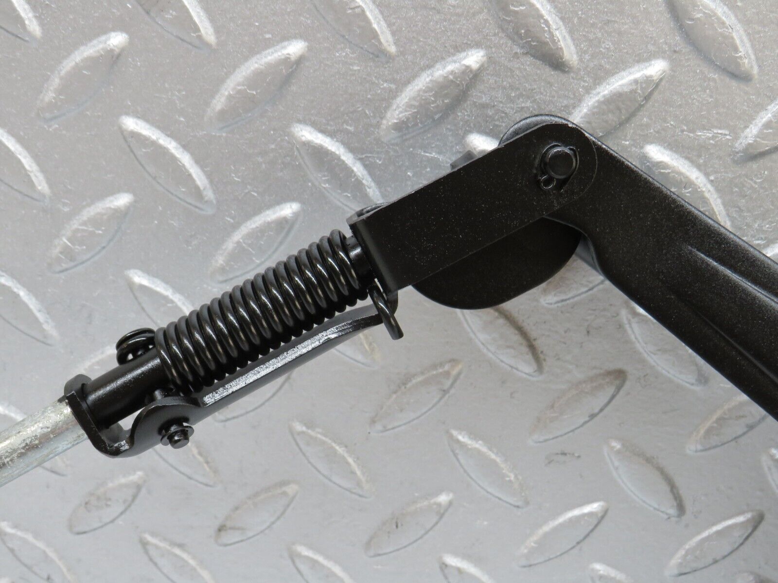 36374 Mercedes-Benz W126 420SE Handbrake Regulator