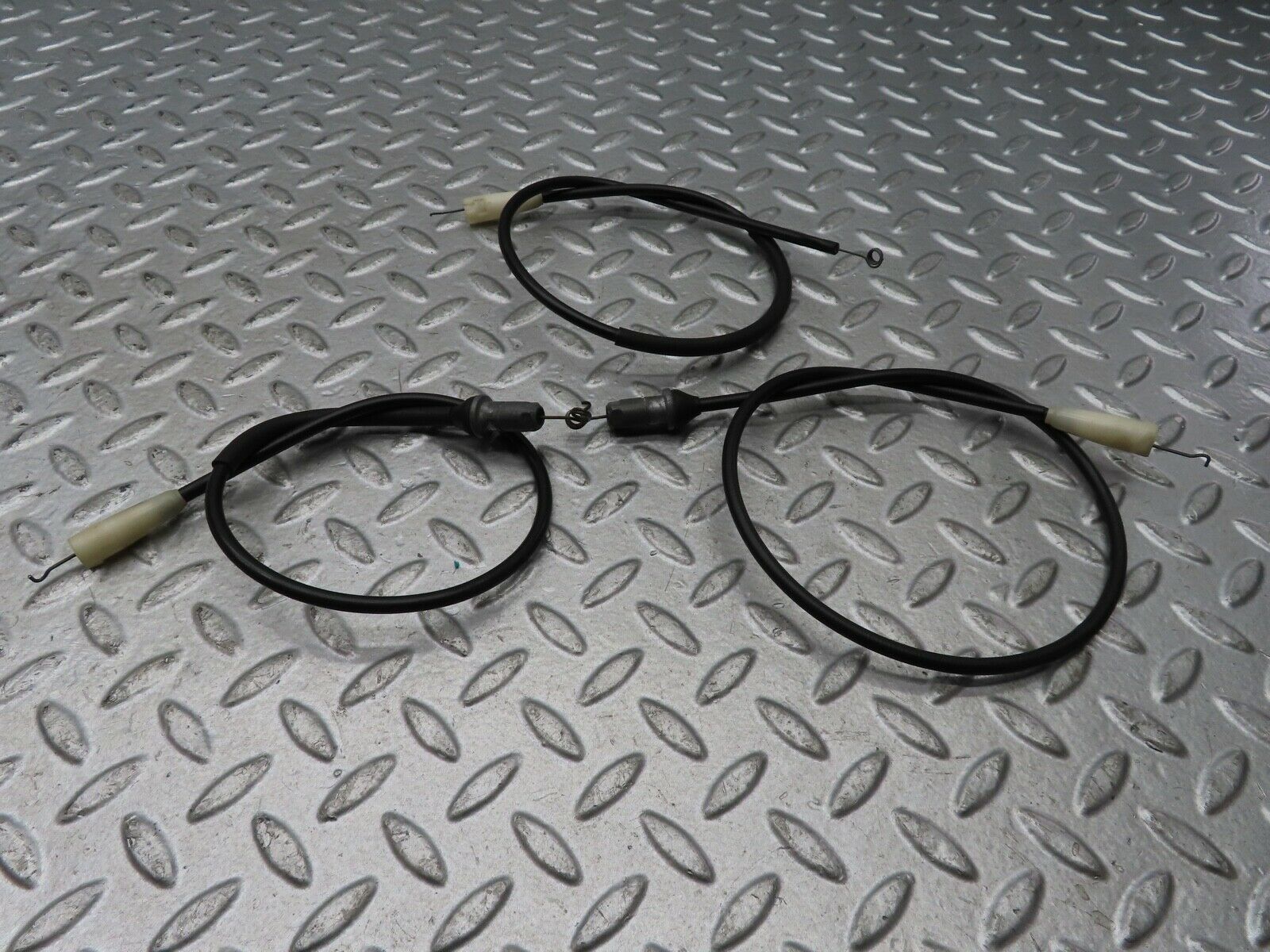 19211 Mercedes-Benz W123 300D Heater Control Cable