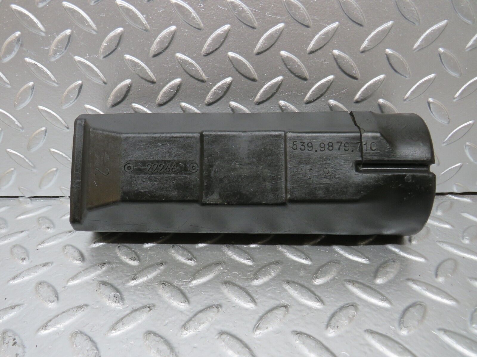 24699 Mercedes-Benz W140 S320 Climate Control Vacuum Valve Unit 2108000078