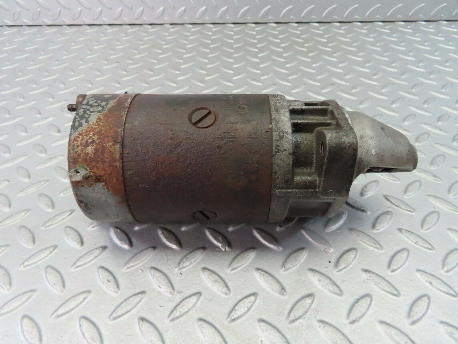 7792 Mercedes-Benz S123 230TE Wagon Starter Motor Bosch 0001314027