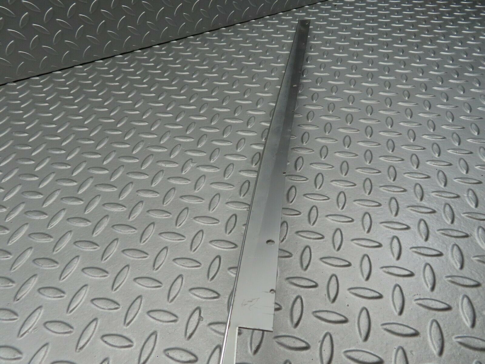 6904 Mercedes-Benz C107 350SLC Coupe A Pillar Roof Chrome Left Side