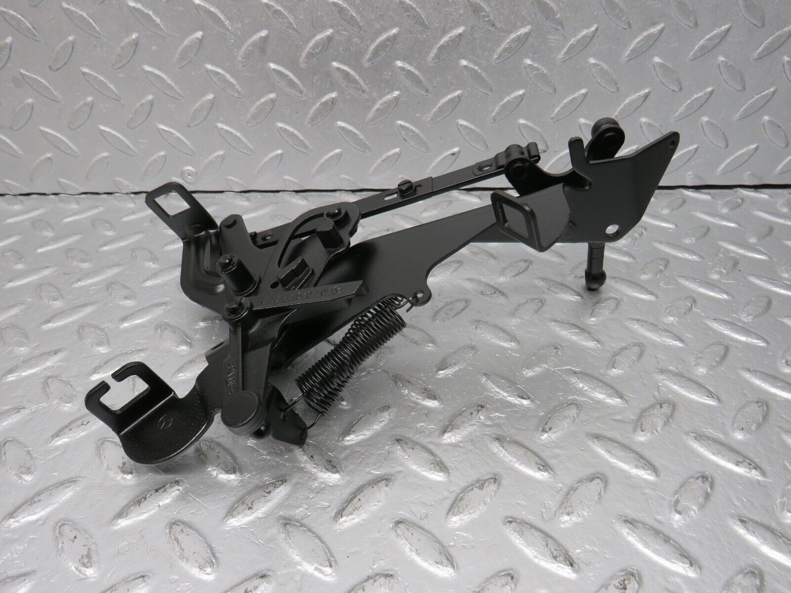 39576 Mercedes-Benz R129 320SL Coupe Throttle Linkage 1040702321