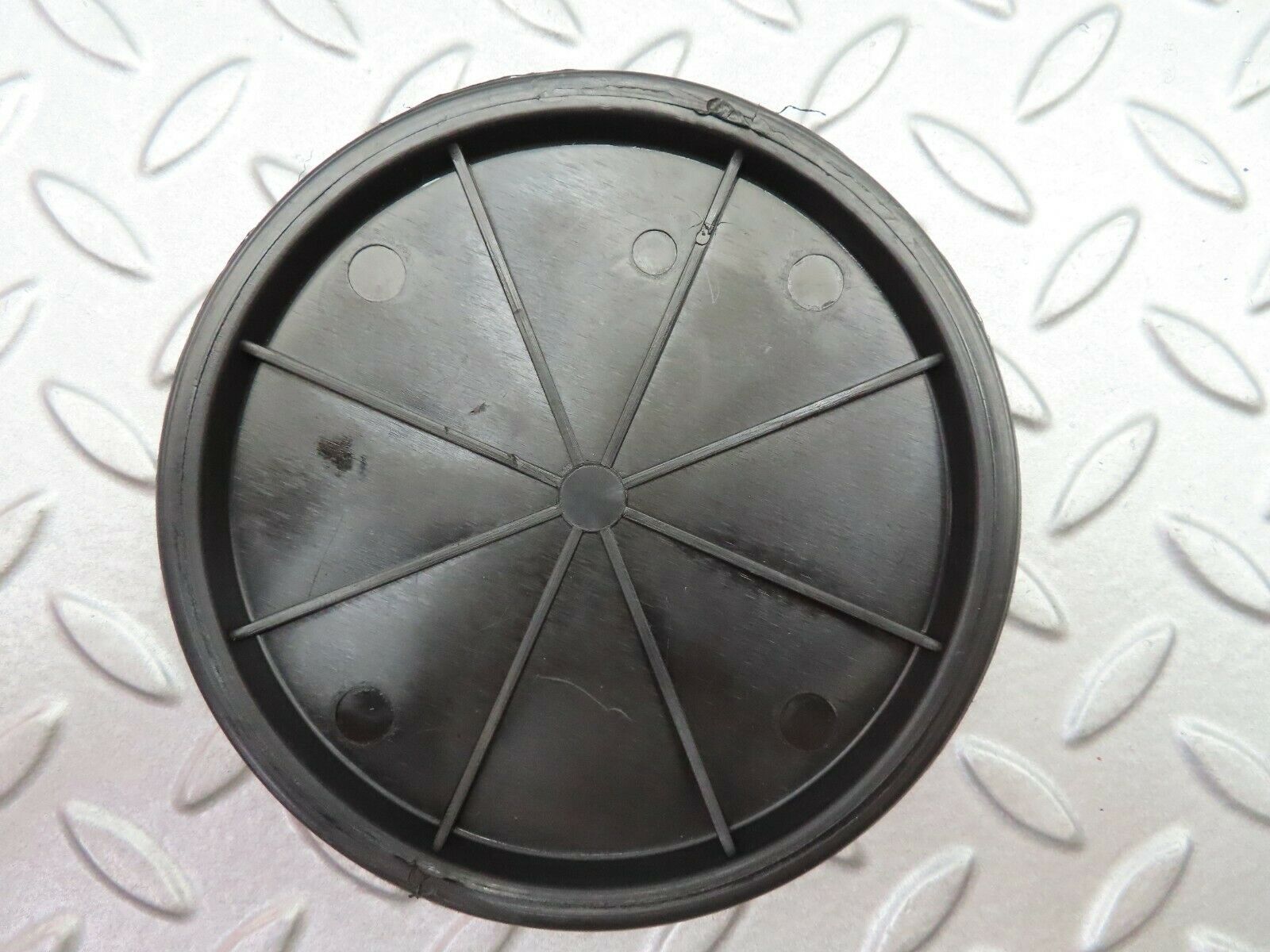 5604 Mercedes-Benz W124 230E Fuel Tank Access Cover 1166900027