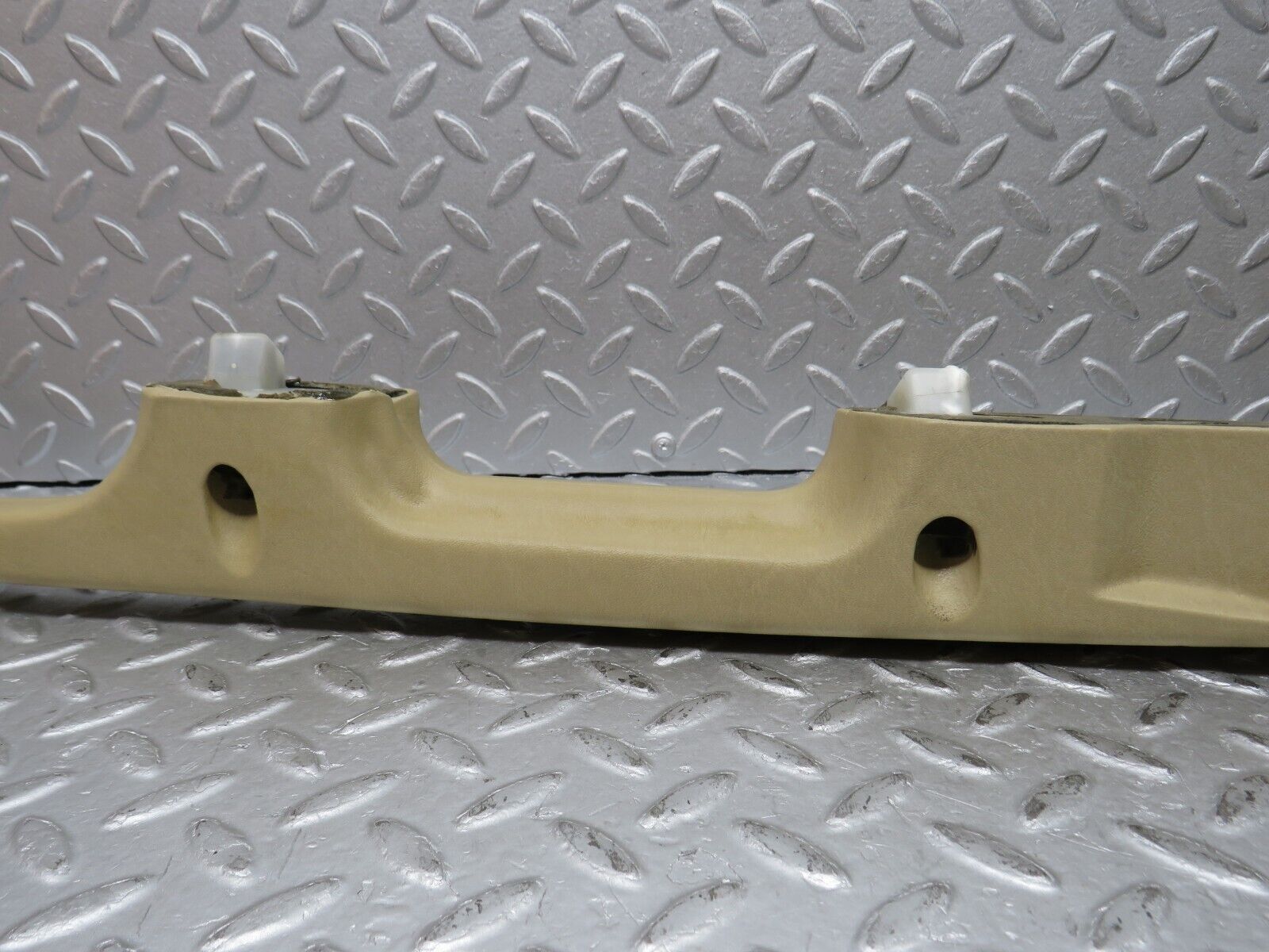 36861 Mercedes-Benz C126 420SEC Left Door Interior Handle Armrest Beige