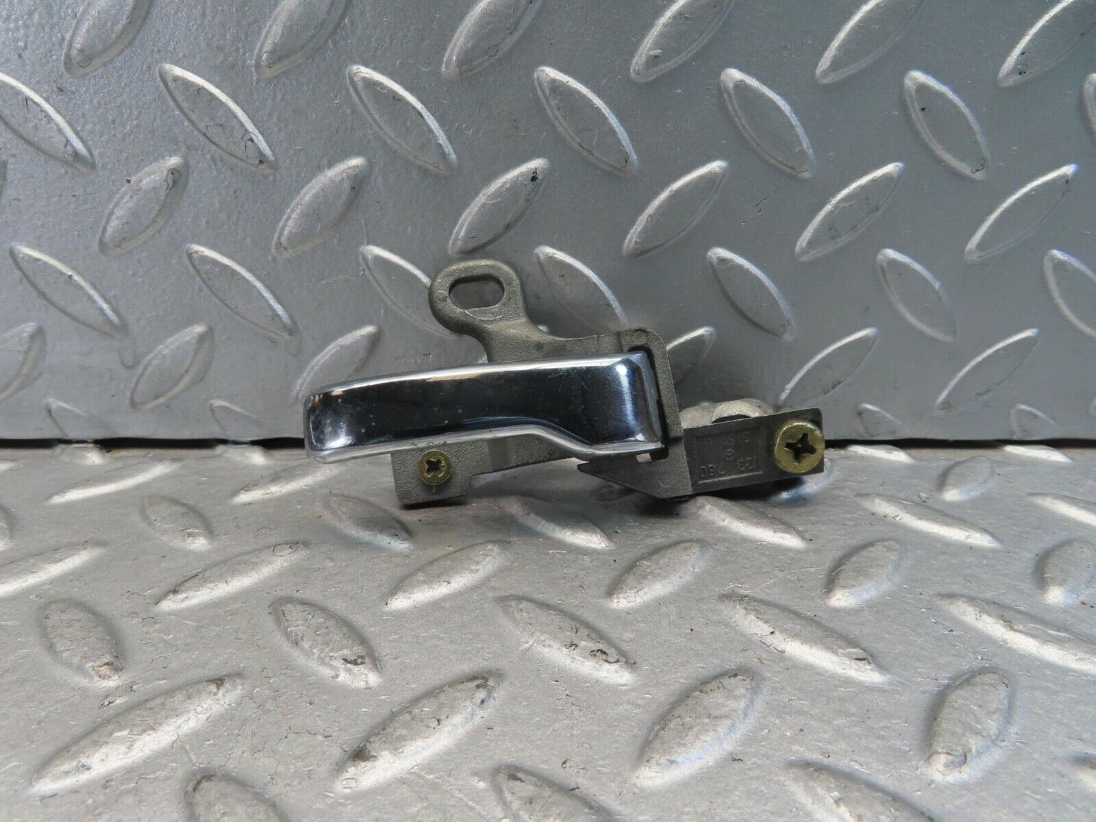 11380 Mercedes-Benz C123 230CE Coupe Left Interior Door Handle 1237600161