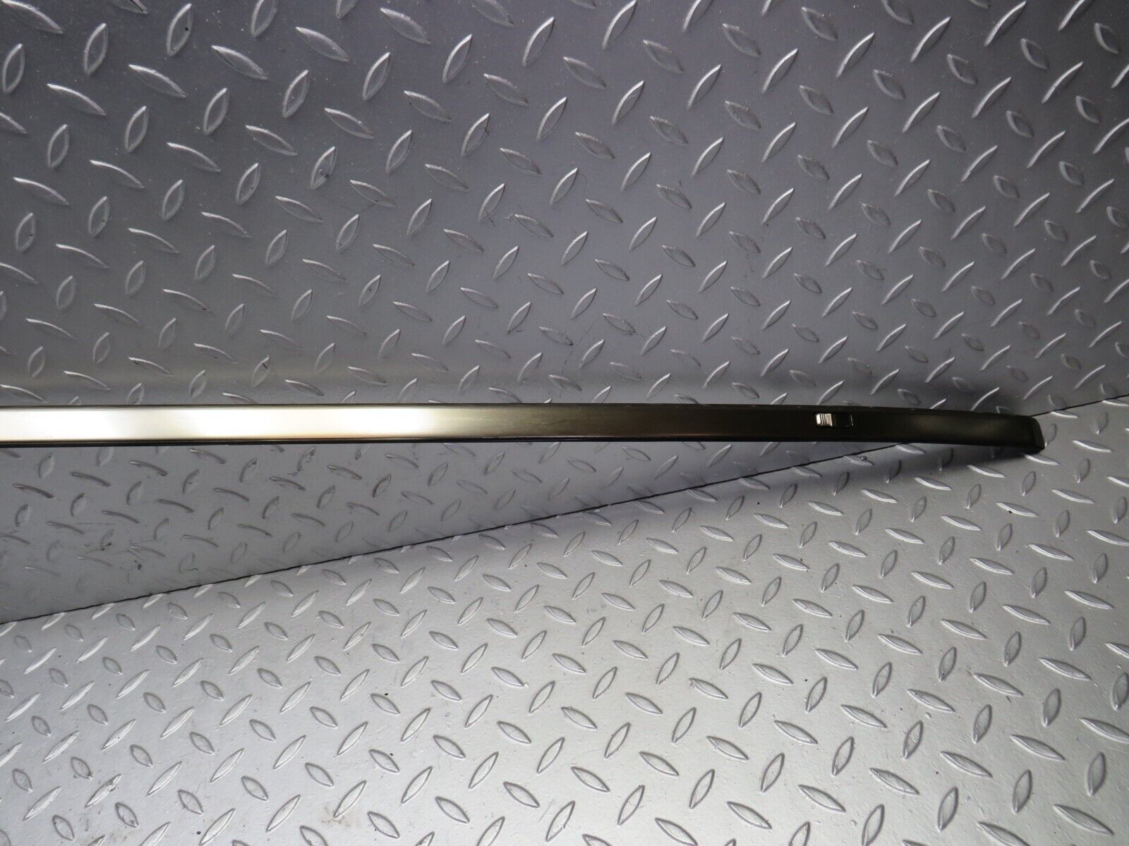 28999 Mercedes-Benz C124 320CE Coupe Roof Chrome Trim Left Side