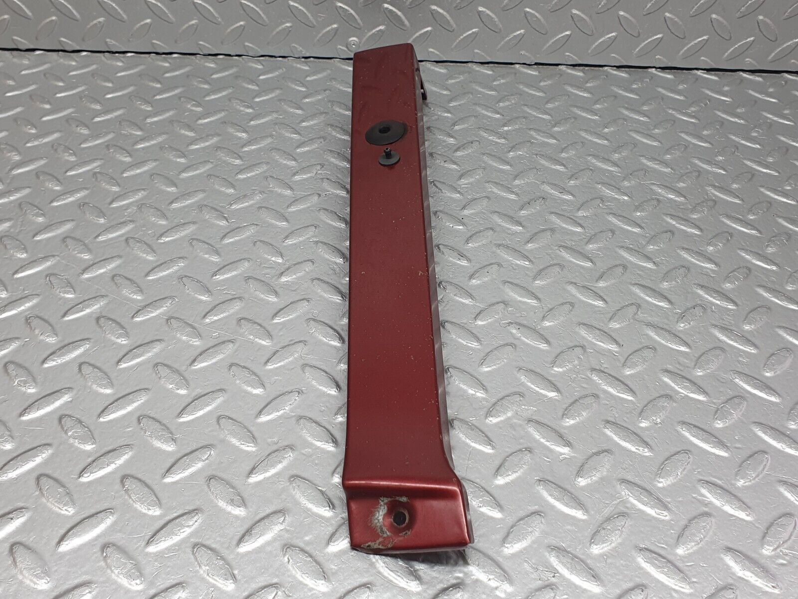 41019 Mercedes-Benz W126 300SE Under Headlight Trim Right Side 2018690124