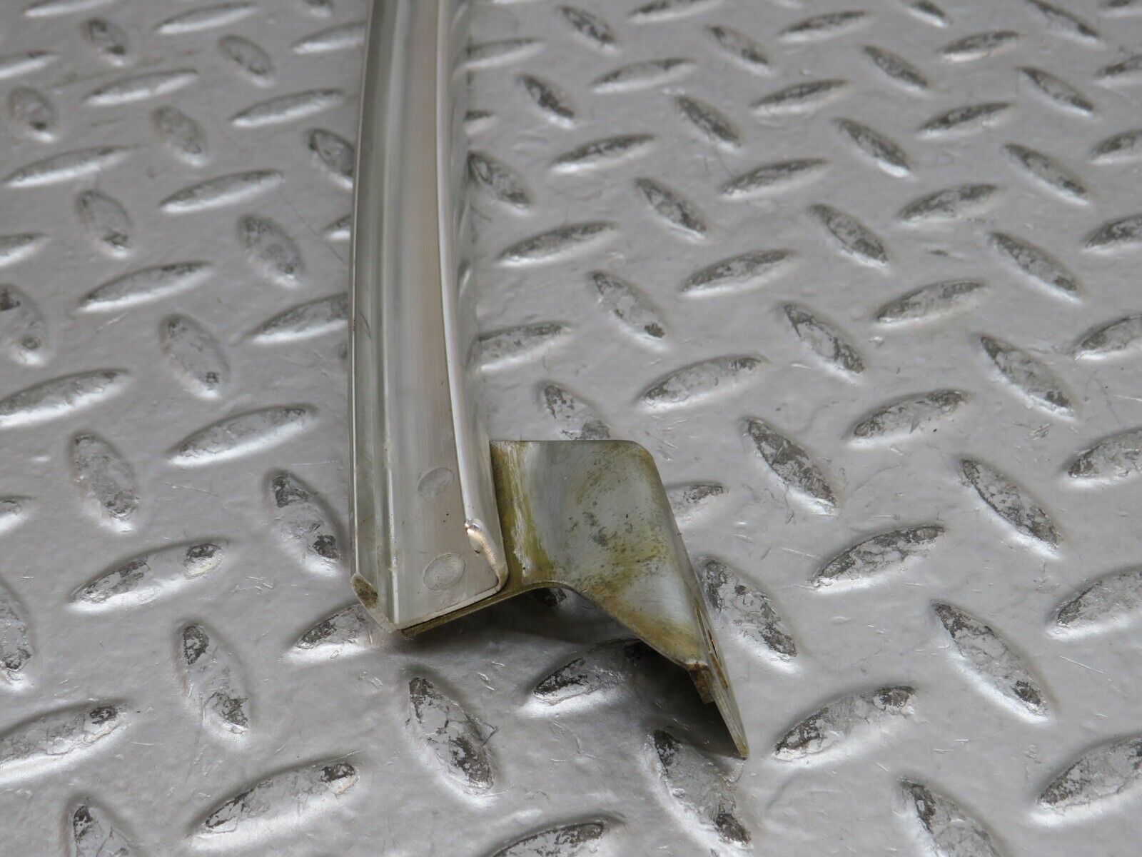 28277 Mercedes-Benz S123 240D Wagon Rear Right Chrome Window Channel