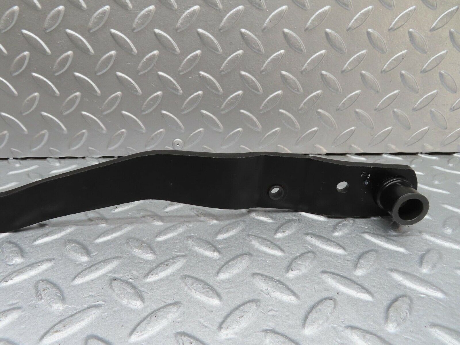 16011 Mercedes-Benz W123 280E Brake Pedal With Rubber 1232910082