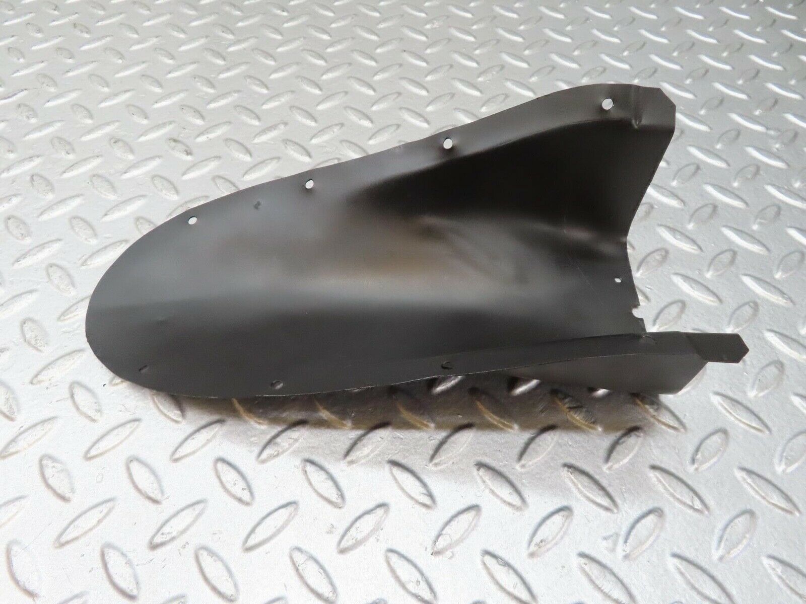 13345 Mercedes-Benz W111 220S Floor Covering Front Cover Plate