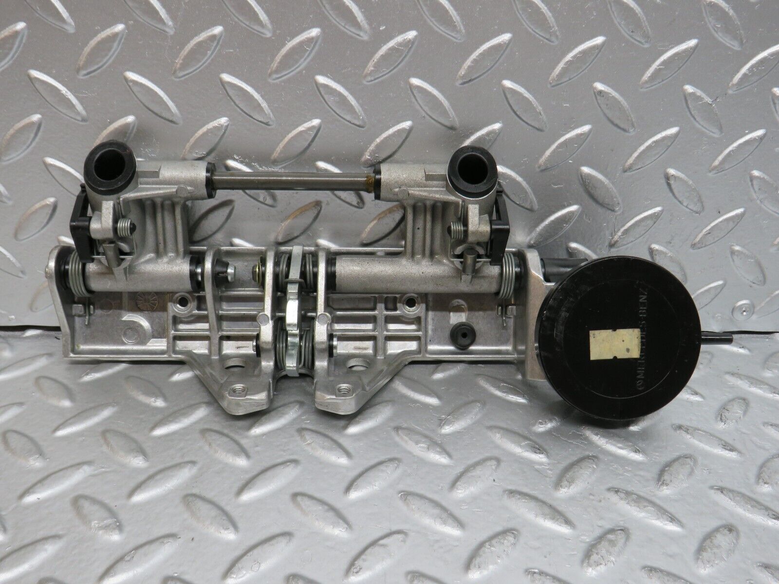 29383 Mercedes-Benz W124 230E Headrest Folding Mechanism 1249700025