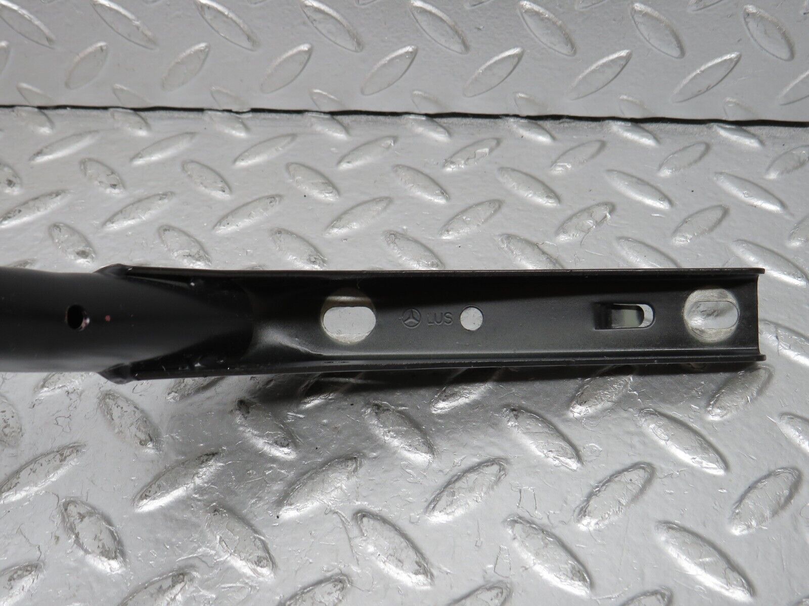 33395 Mercedes-Benz W202 C180 Trunk Boot Lid Hinge Right Side