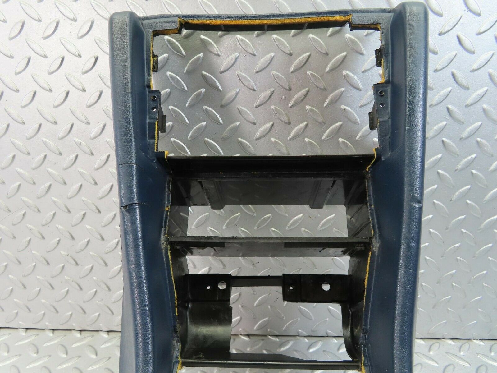 9367 Mercedes-Benz C124 300CE Coupe Centre Console Blue