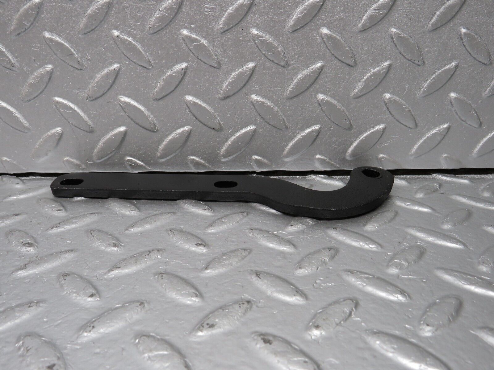 40439 Mercedes-Benz W110 230 Left Bonnet Hinge Support