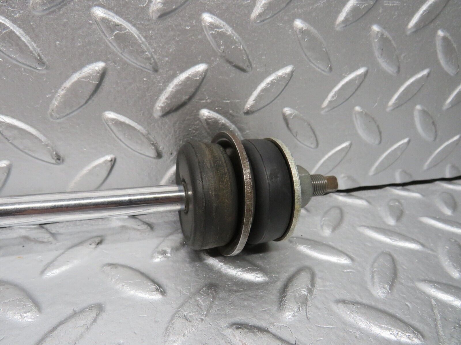 0822 Mercedes-Benz C107 350SLC Coupe Shock Absorber Rear