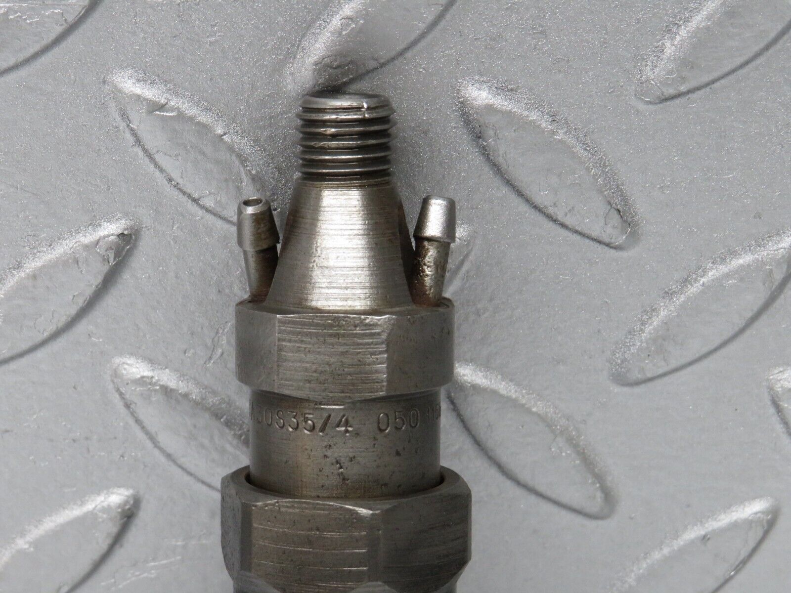 35892 Mercedes-Benz 240D OM616.912 Diesel Fuel Injector Bosch KCA30S35/4