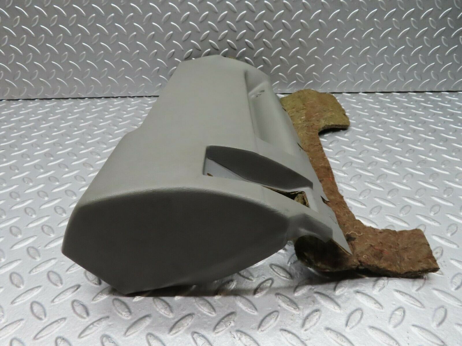 16334 Mercedes-Benz W124 260E Under Dash Panel