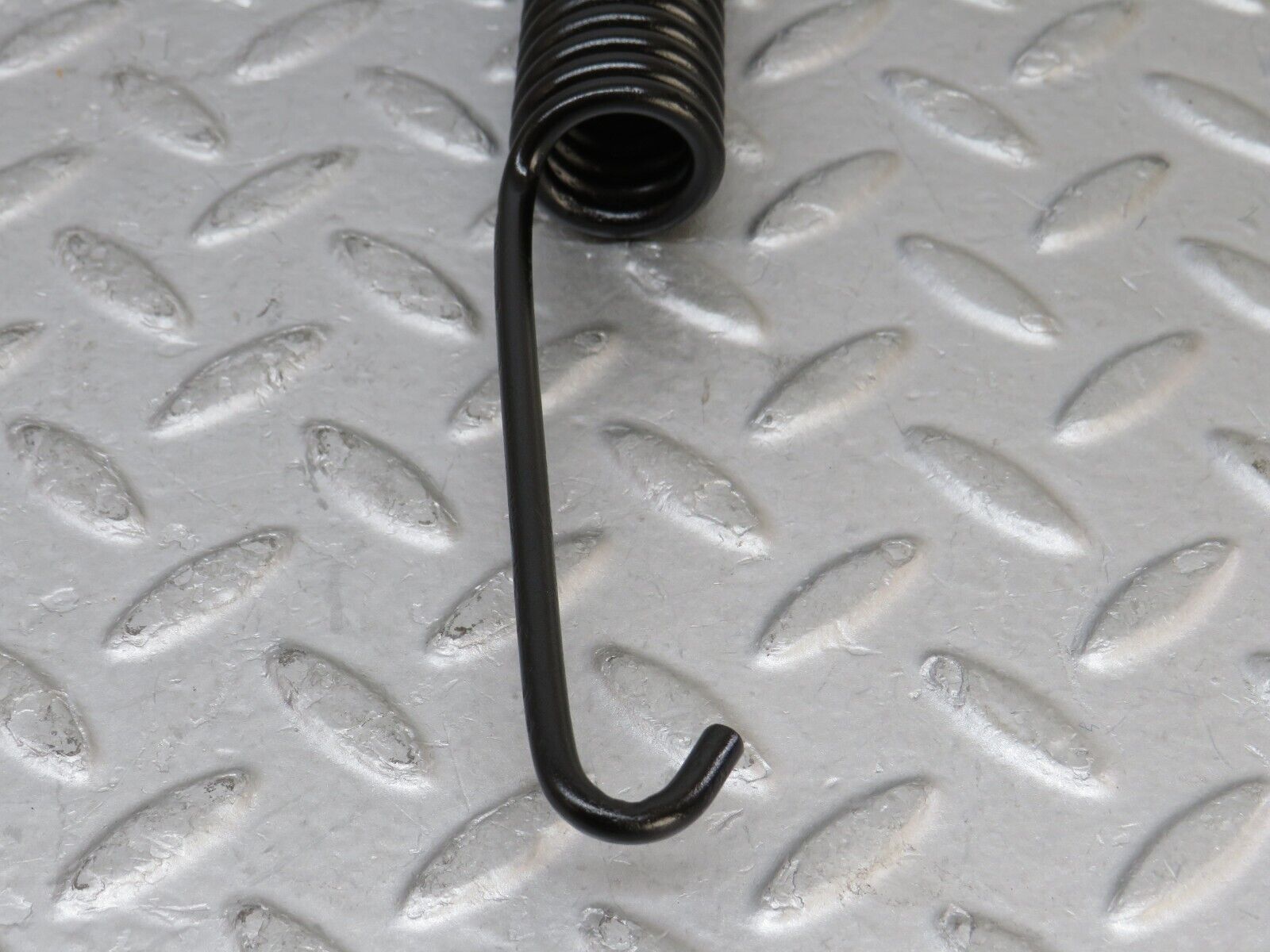 35784 Mercedes-Benz W108 Bonnet Hinge Spring