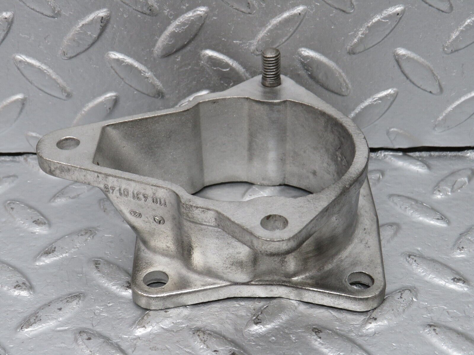 40450 Mercedes-Benz W110 230 Brake Booster Bracket 1104310145