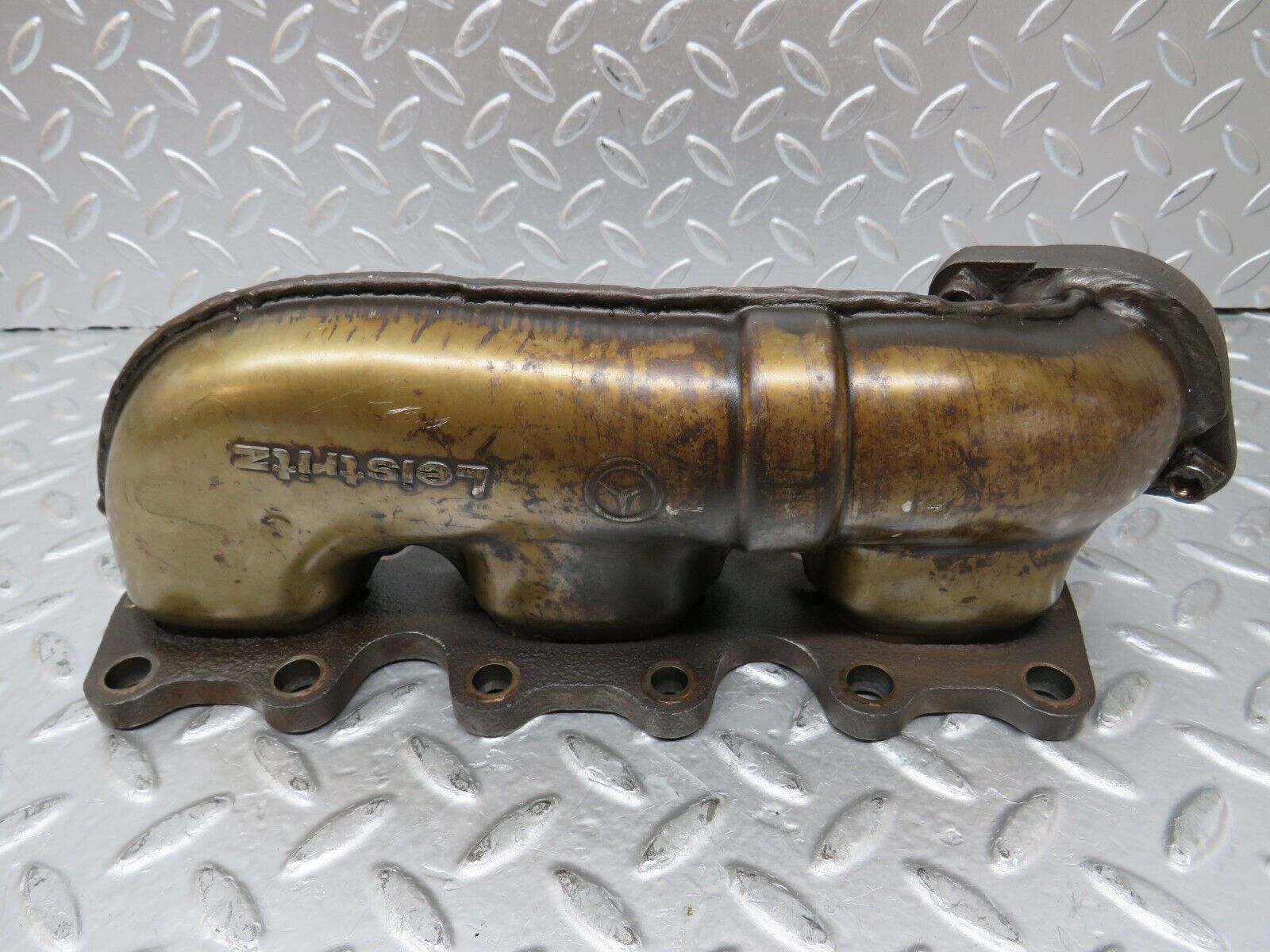 25988 Mercedes-Benz W124 280E Exhaust Manifold 4-6