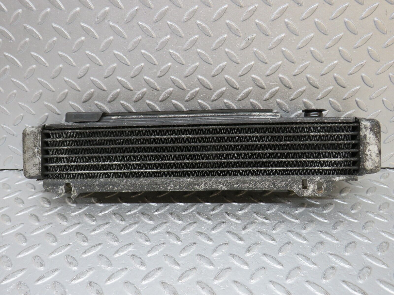 37406 Mercedes-Benz W109 300SEL Oil Cooler Radiator Behr 1161800065