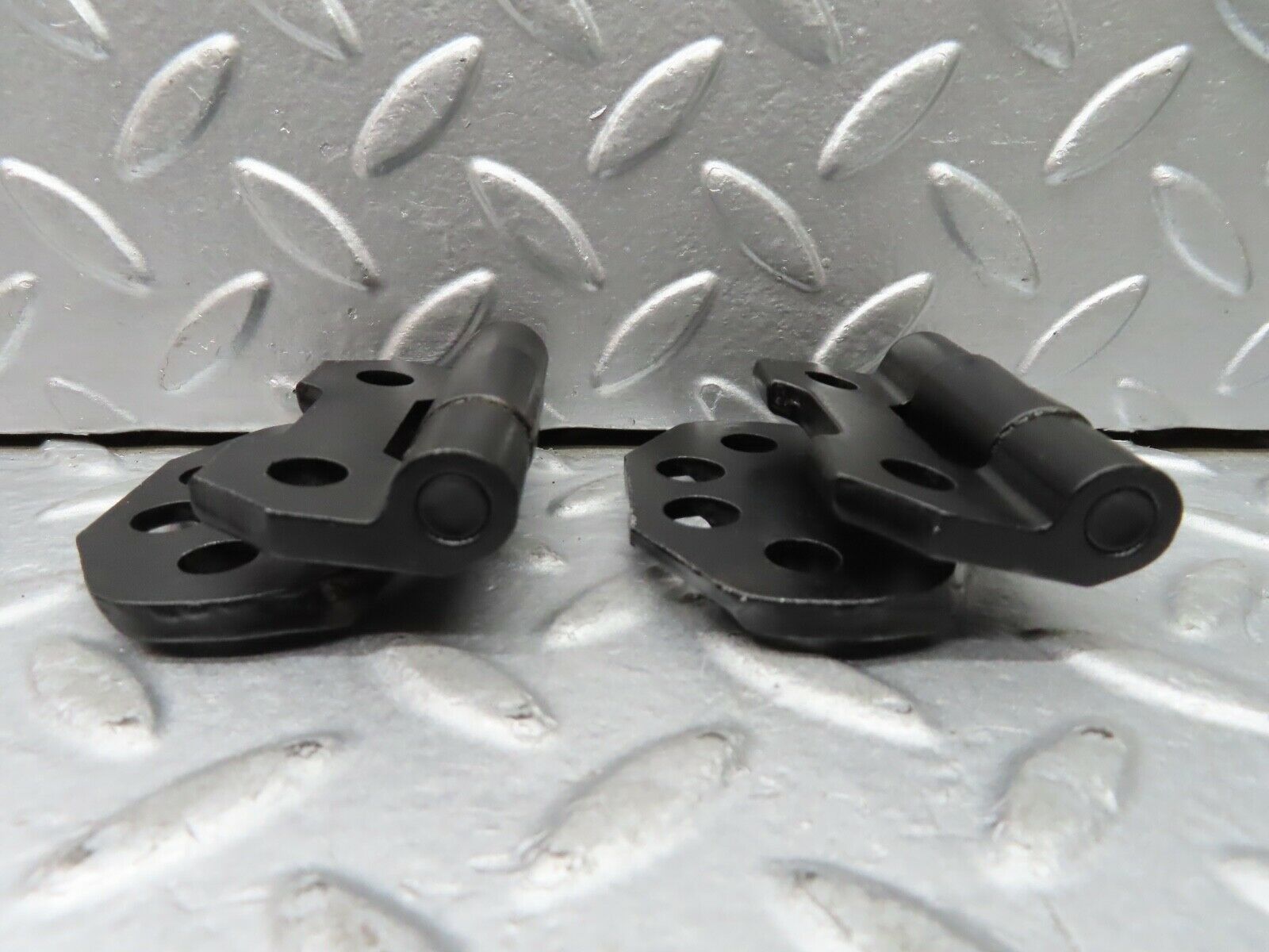 20127 Mercedes-Benz R129 300SL Coupe Left Door Hinges Pair