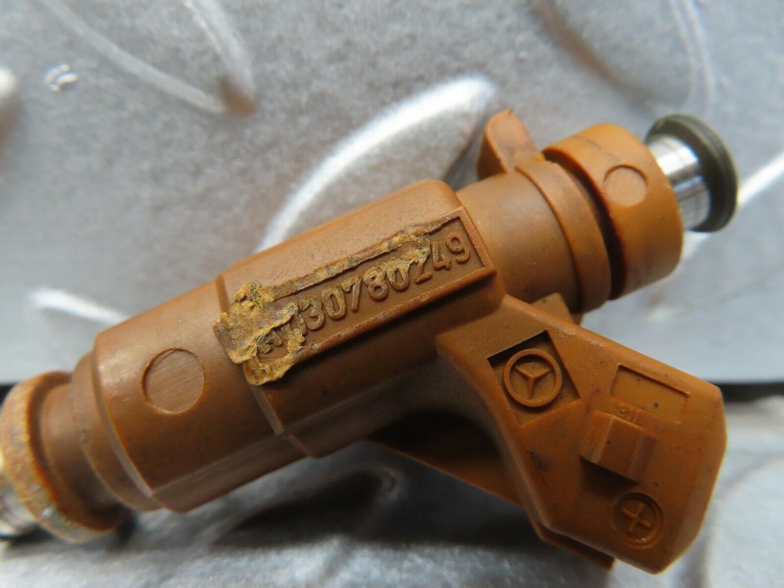 13414 Mercedes-Benz W220 S430 Fuel Injector Bosch 0280156016