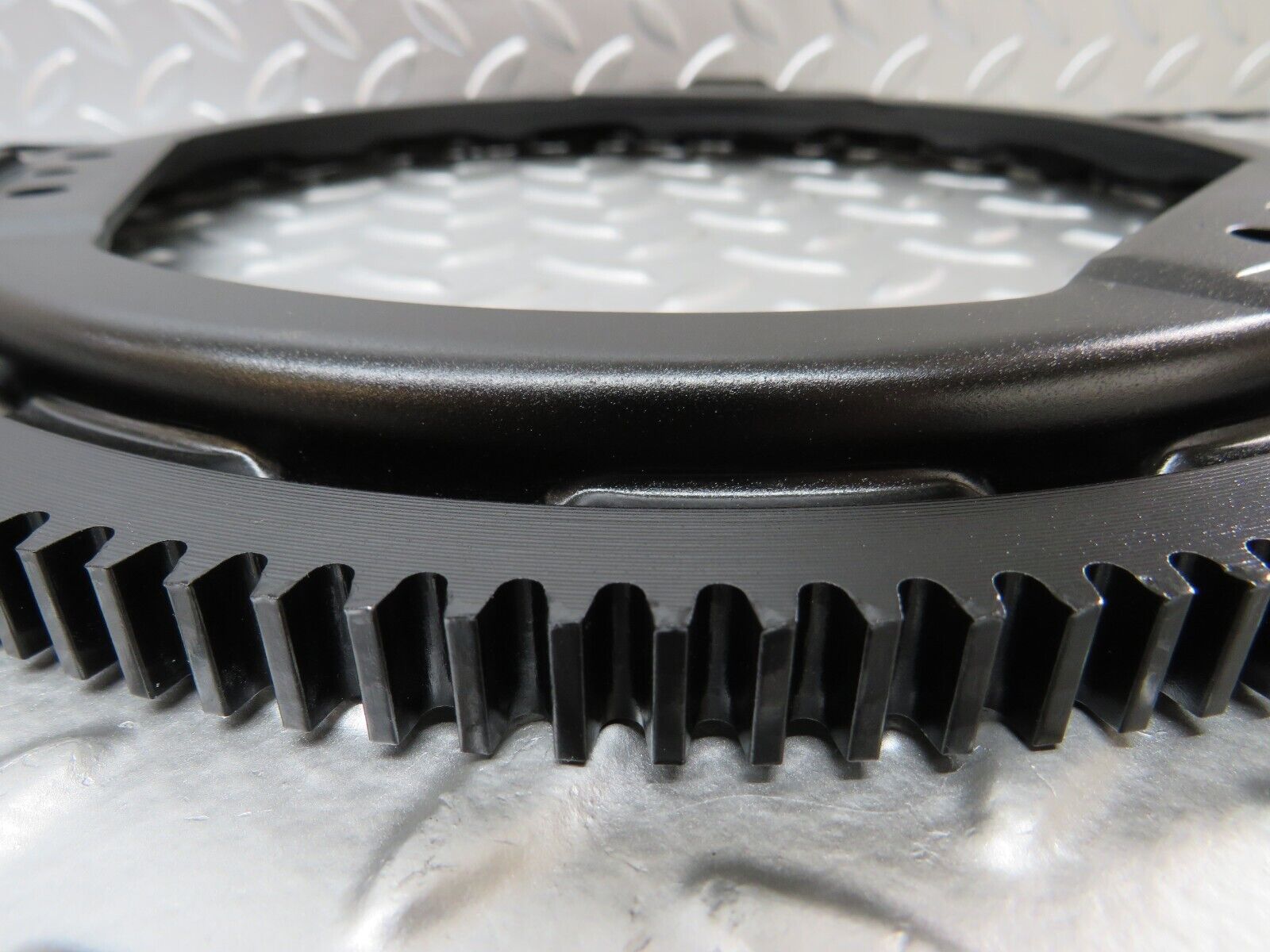 25538 Mercedes-Benz W123 200 Flywheel Starter Ring