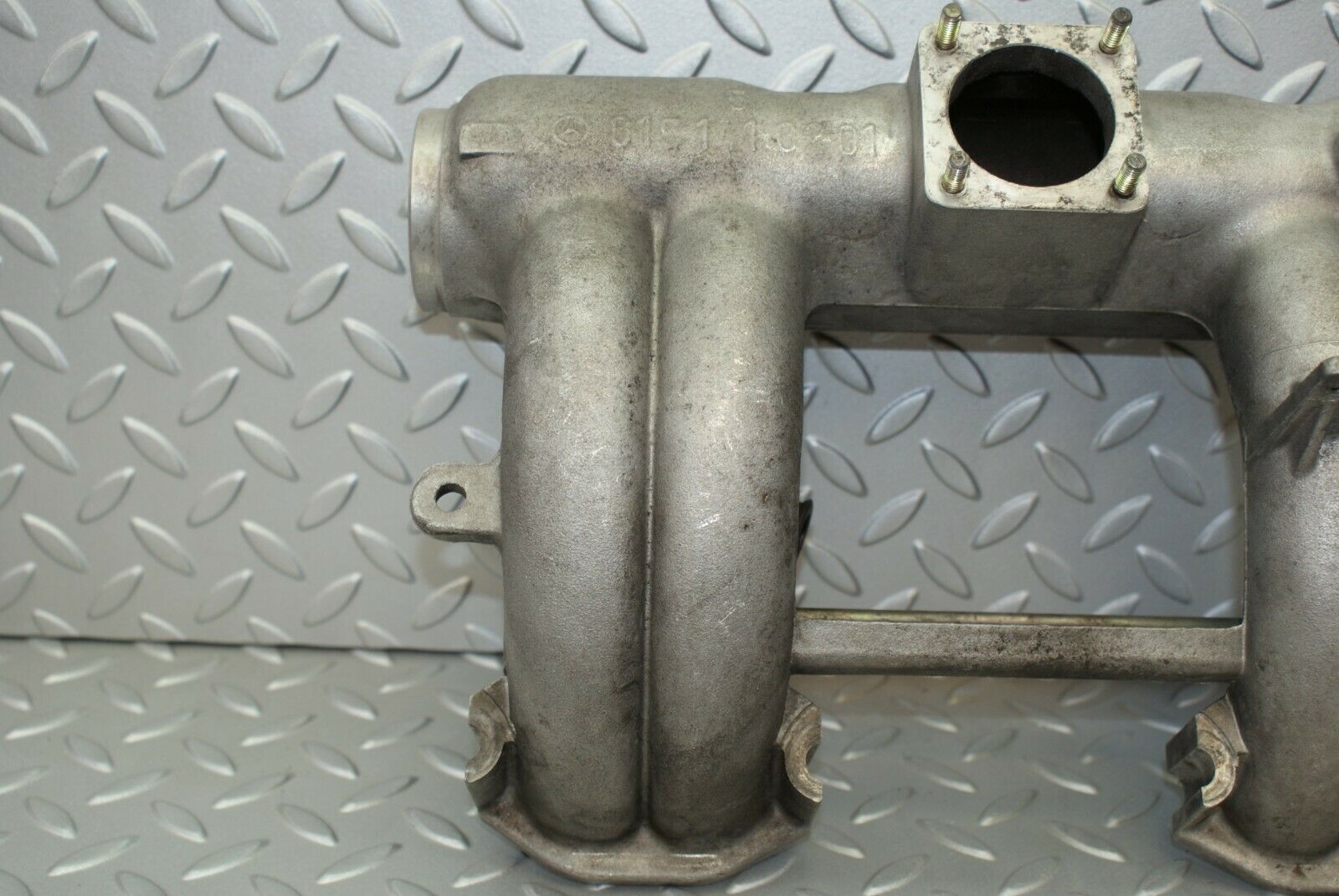 3079 Mercedes-Benz W115 220D Intake Manifold 6151410201