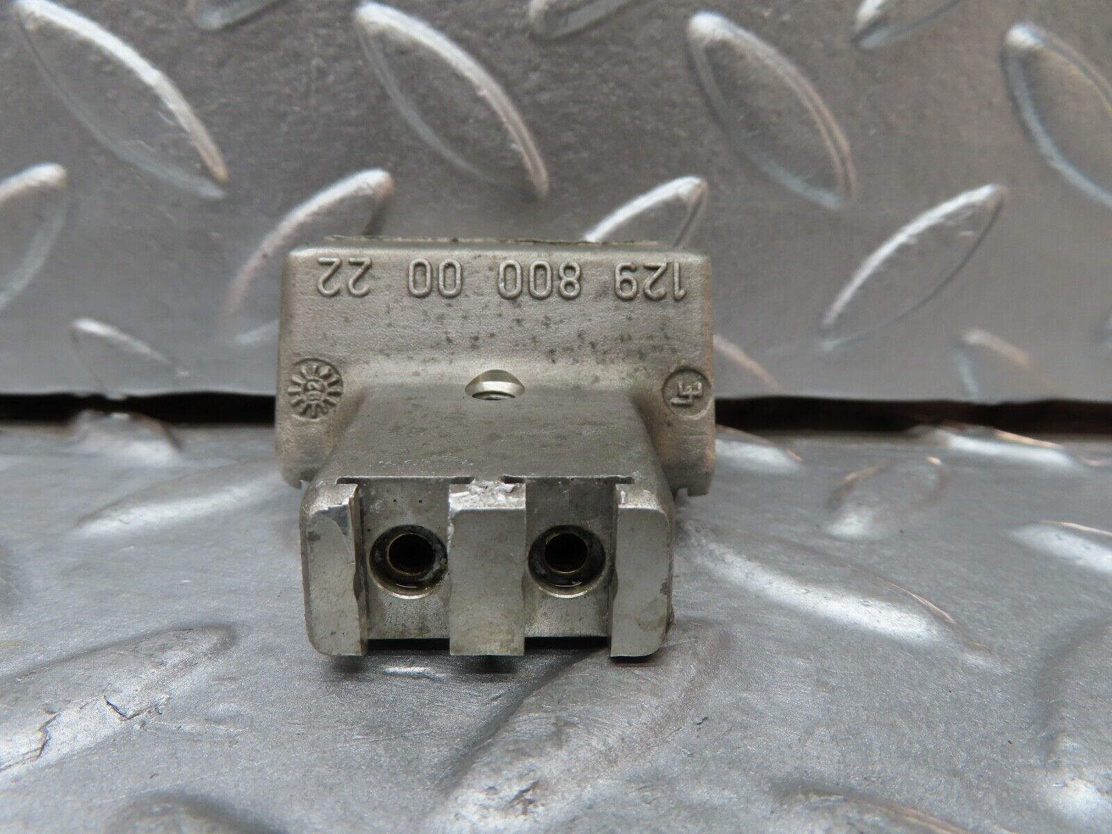 19951 Mercedes-Benz R129 300SL Coupe Soft Top Hydraulic Distributor 1298000022