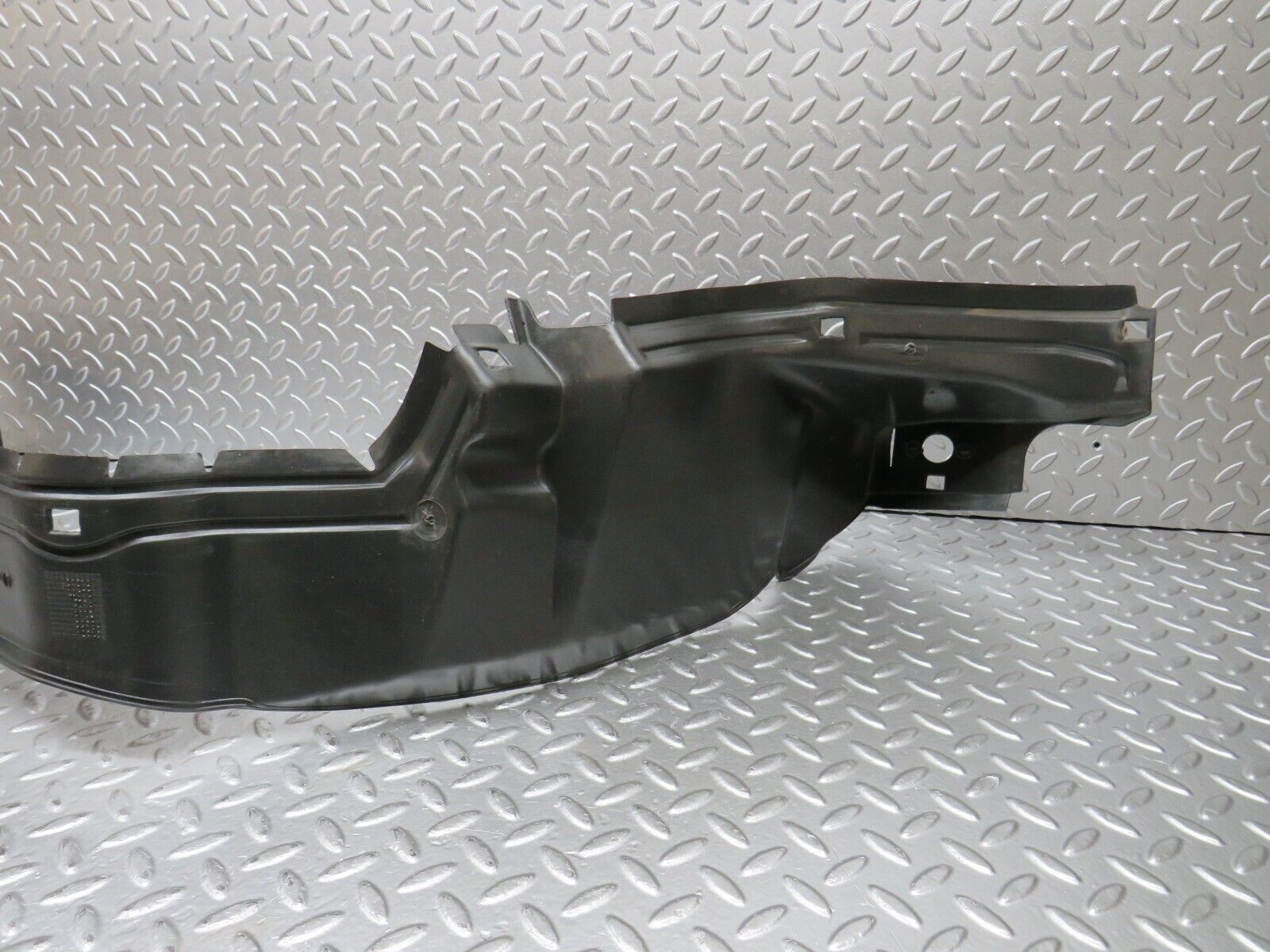 30238 Mercedes-Benz W124 230E Front Left Inner Fender Wing Splash Guard 1248840735