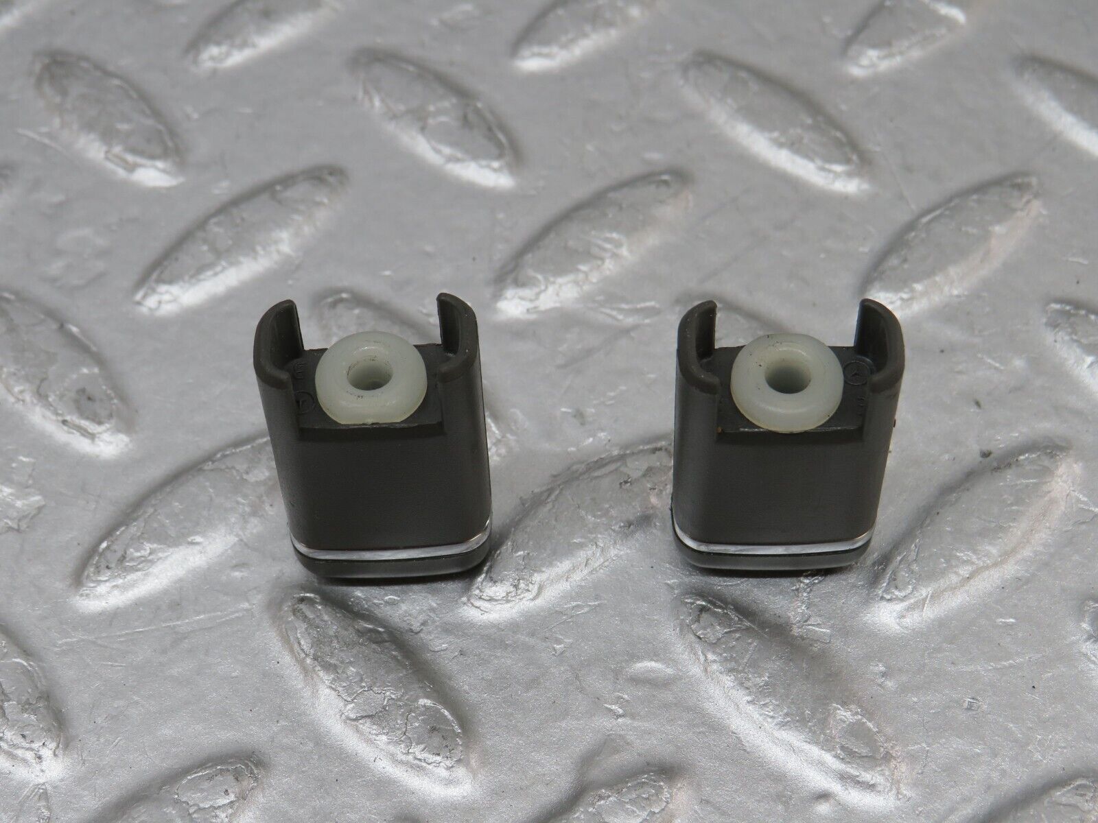 35251 Mercedes-Benz W221 Door Lock Knob Pair