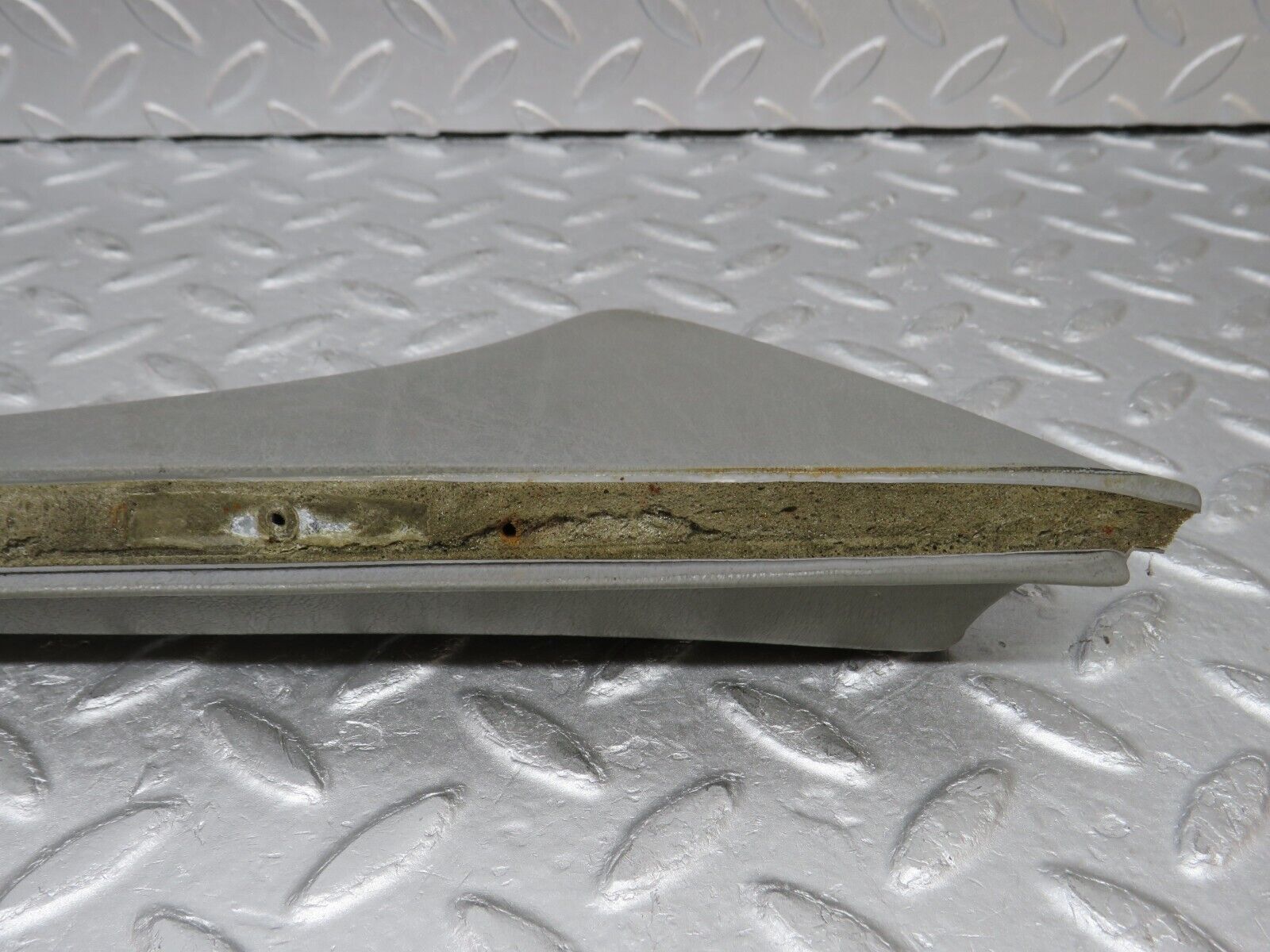 35973 Mercedes-Benz W126 420SE Rear Right Door Panel Cover Grey