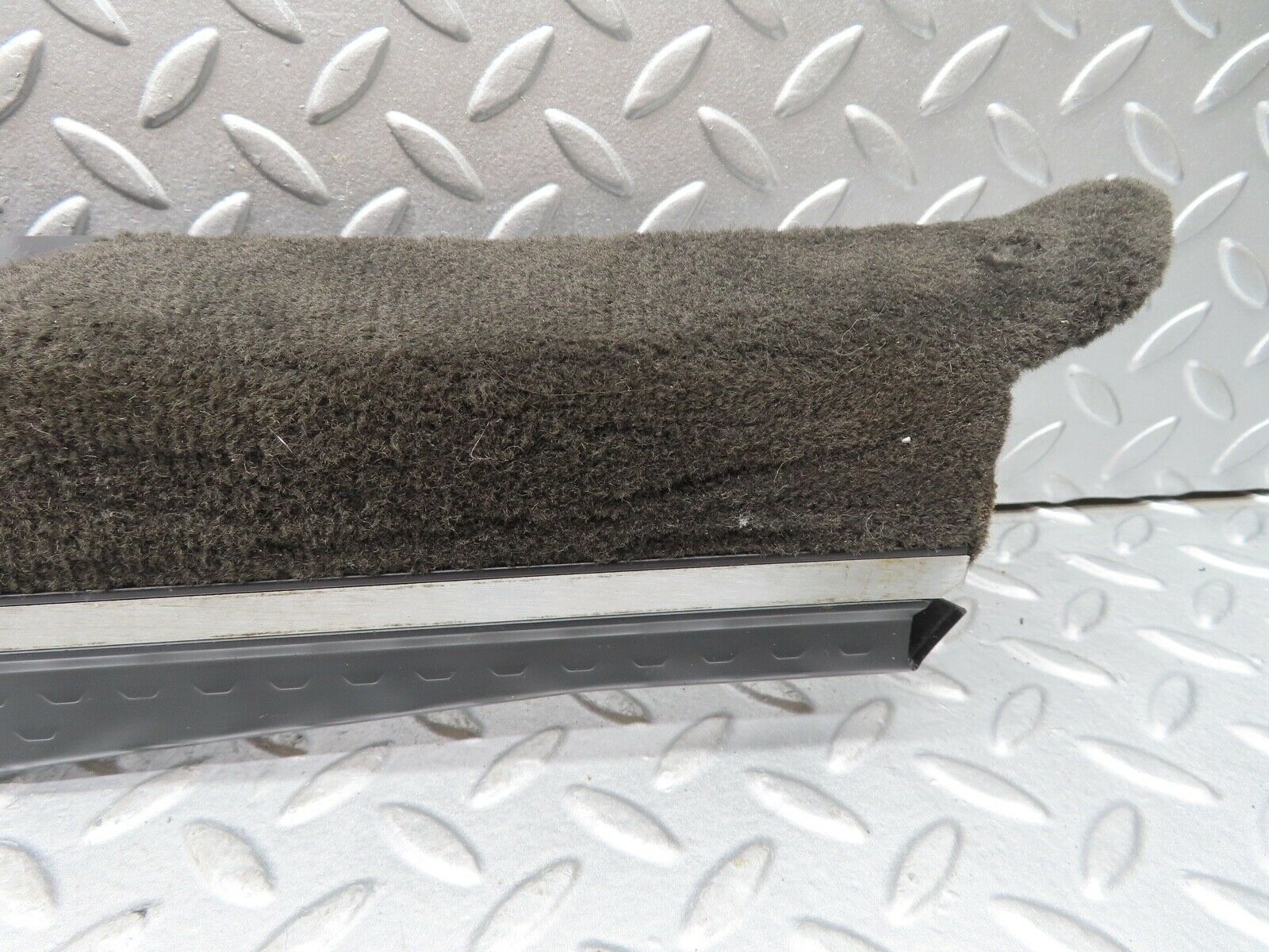 17117 Mercedes-Benz R129 300SL Coupe Right Door Sill 1296800235