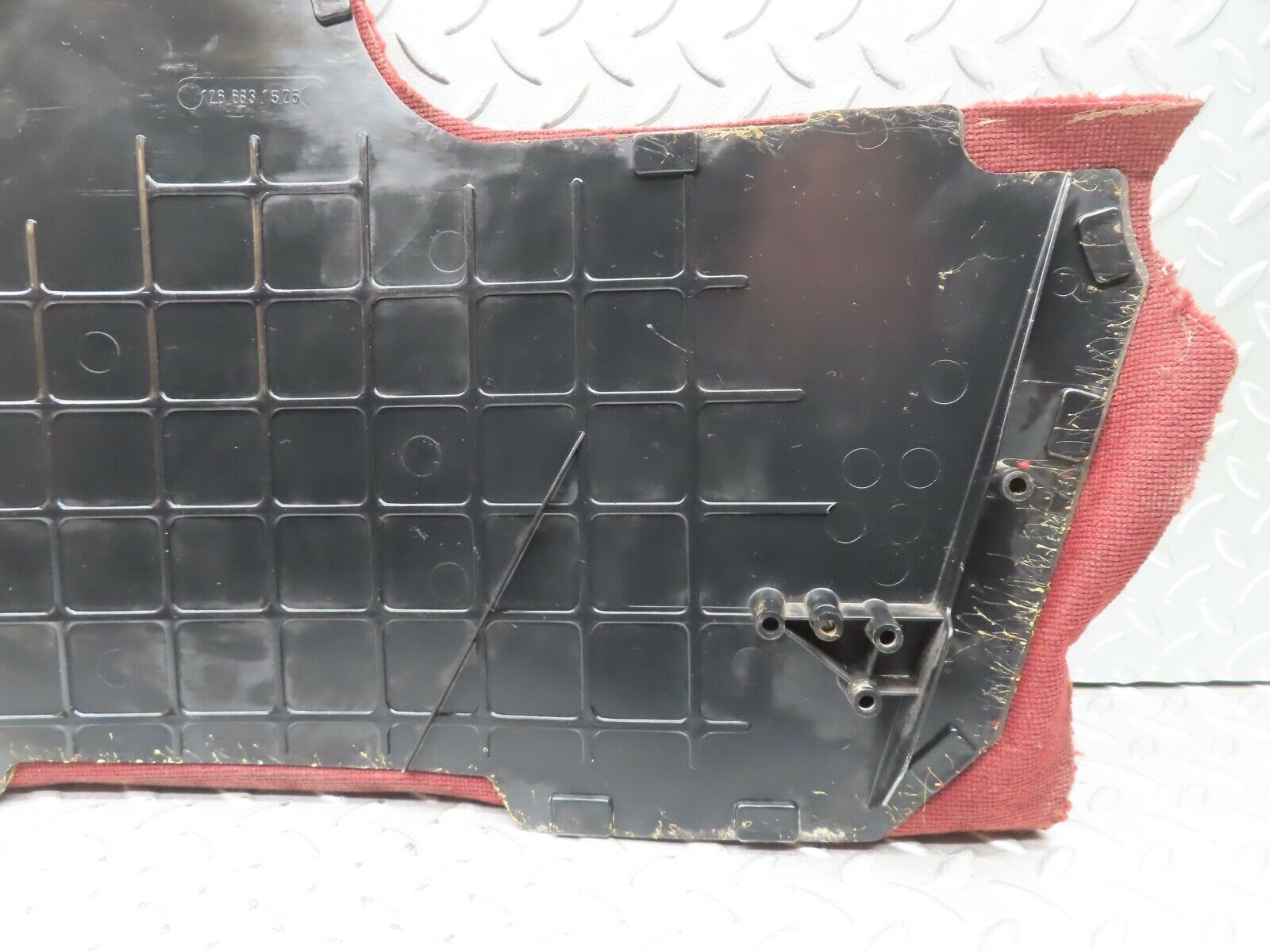 21557 Mercedes-Benz W126 300SE Centre Console Carpet Left Side 1266831525