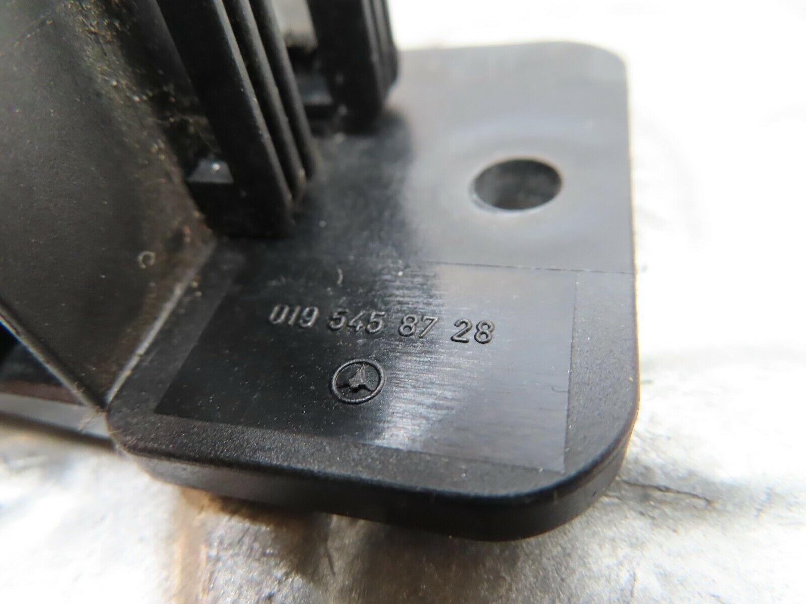 19706 Mercedes-Benz C140 CL420 Coupe Door Cable Link Joint Case 0195458728