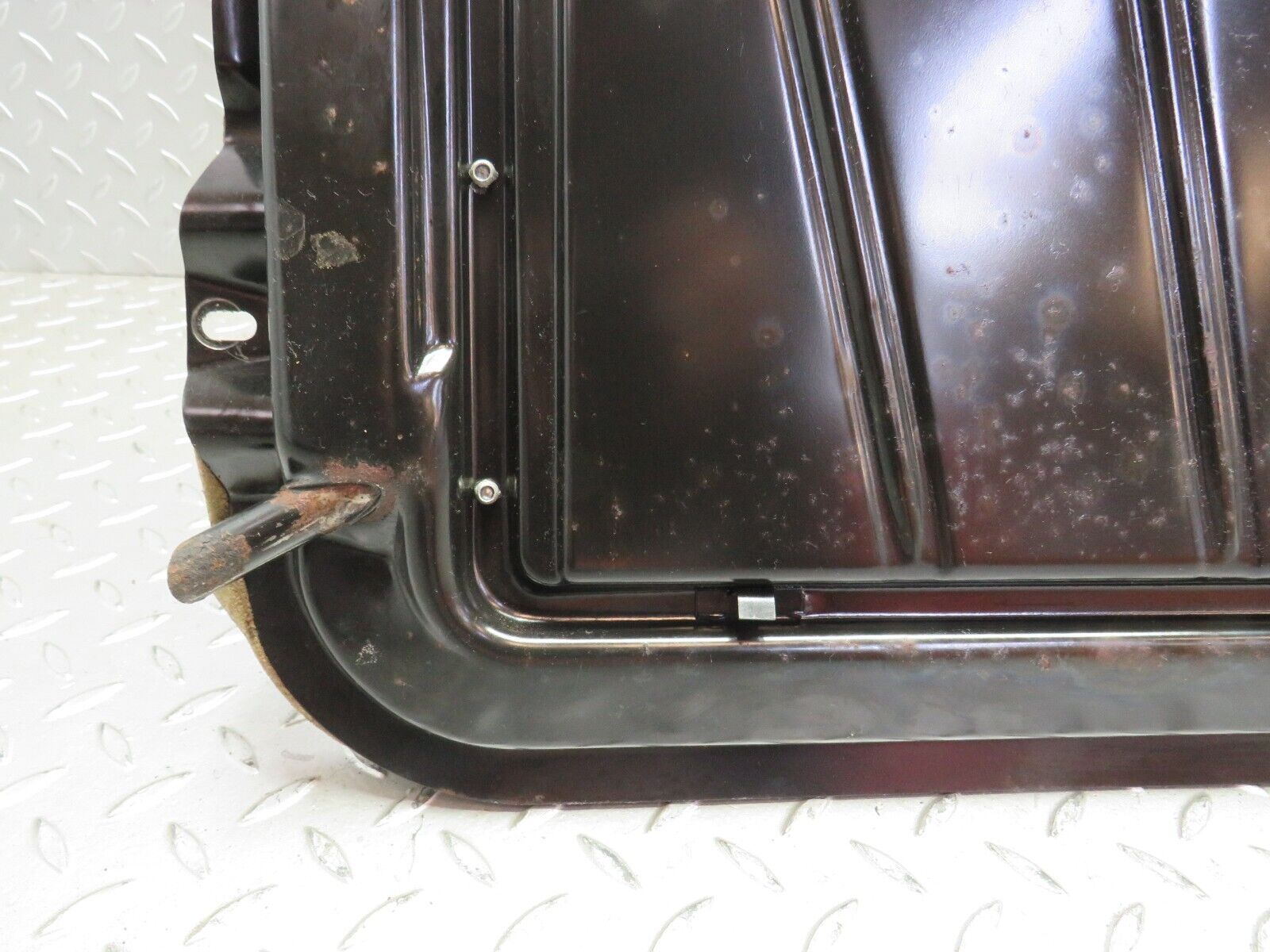 32578 Mercedes-Benz S124 300TE Wagon Power Sunroof Frame 2017800144