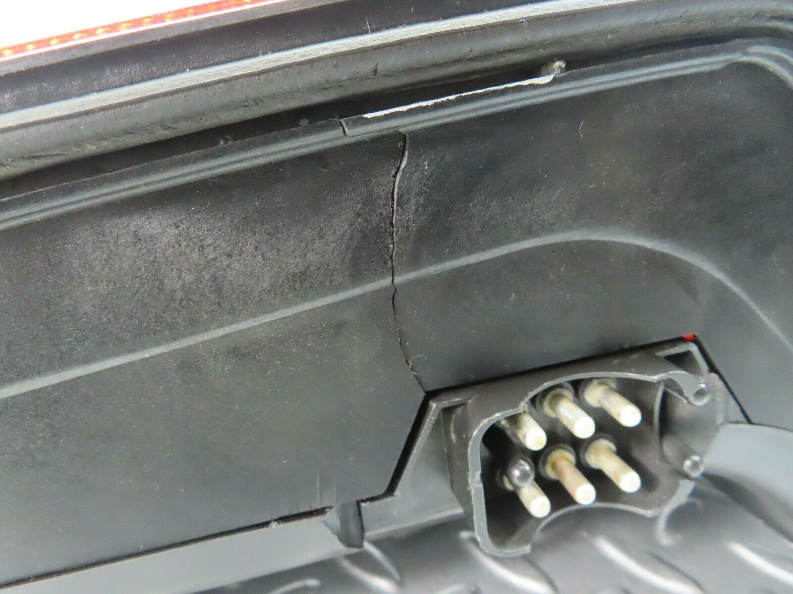 9236 Mercedes-Benz C124 300CE Coupe Tail Light Right Side