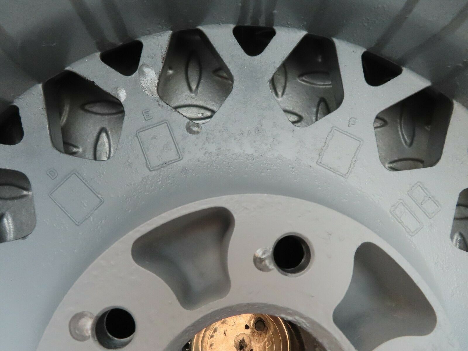 3860 Mercedes-Benz Alloy Wheel Fondmetal 7Jx15H2 ET23