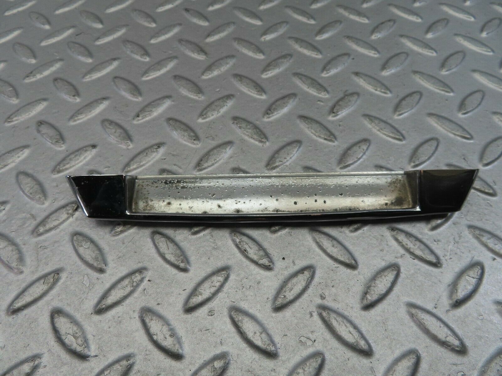 9219 Mercedes-Benz W115 Trunk Lid Chrome Handle 1157580002 205 mm length type